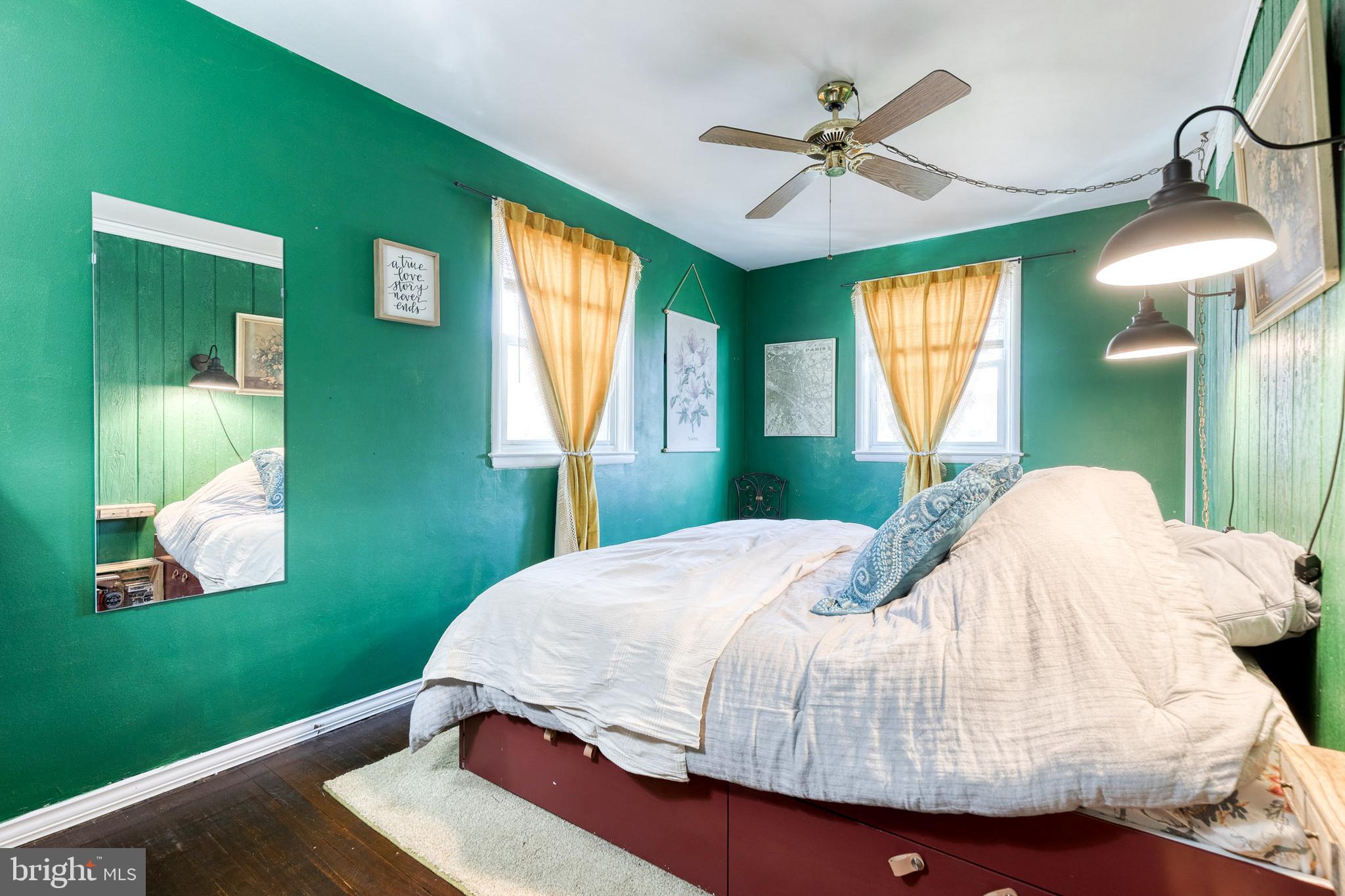 HAMILTON - Residential