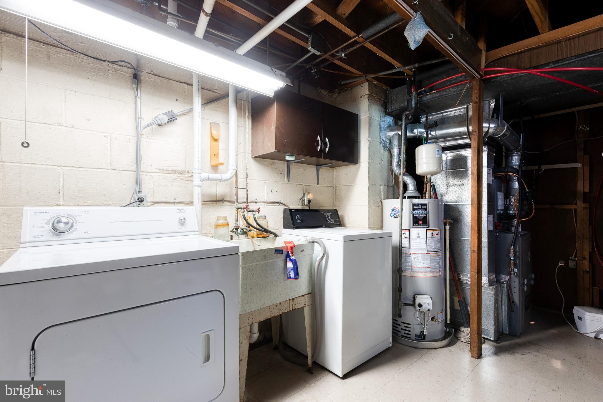 HAMILTON - Residential