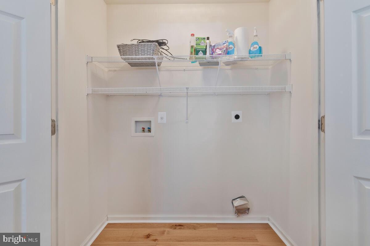 WESTLAKE - Residential Lease