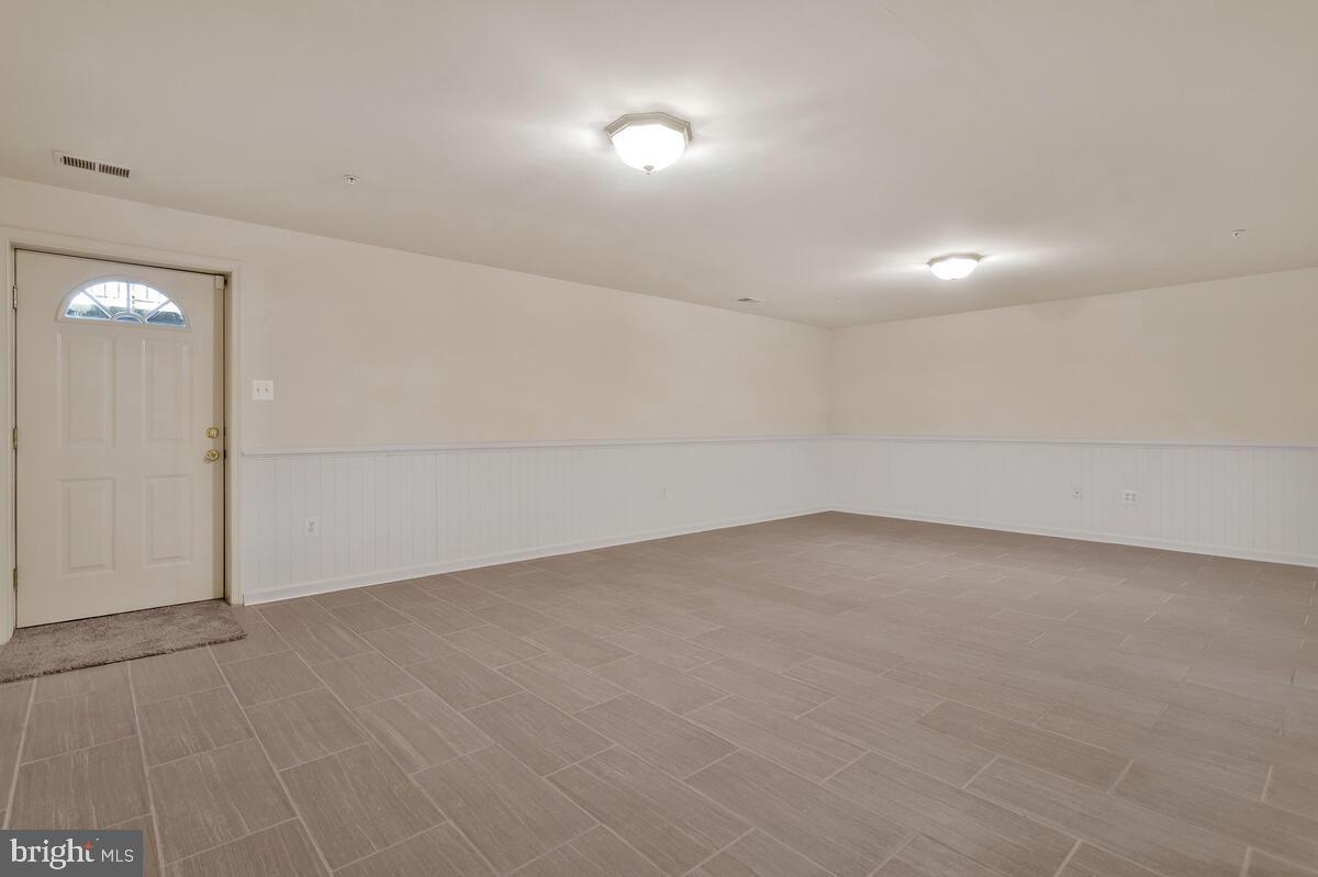 WESTLAKE - Residential Lease