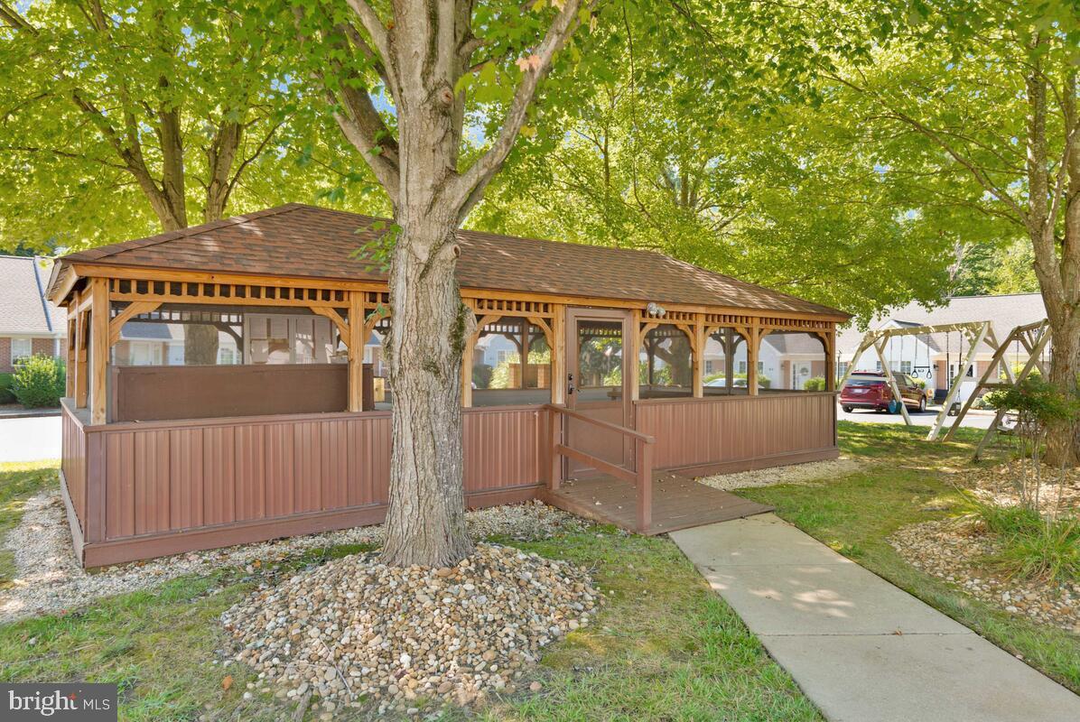 WESTLAKE - Residential Lease