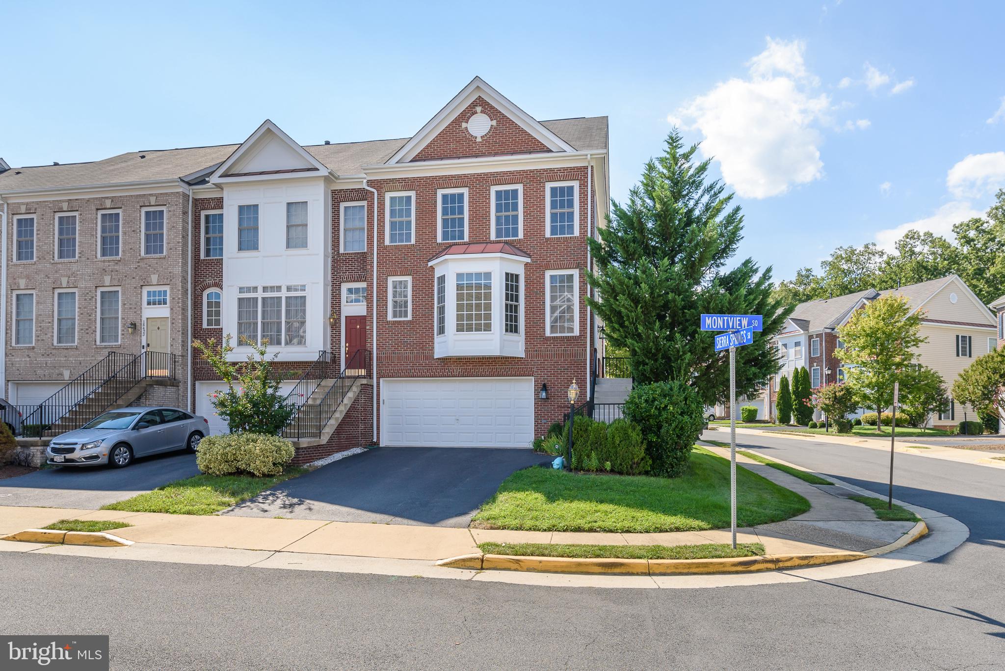 SPRING LAKES - Residential