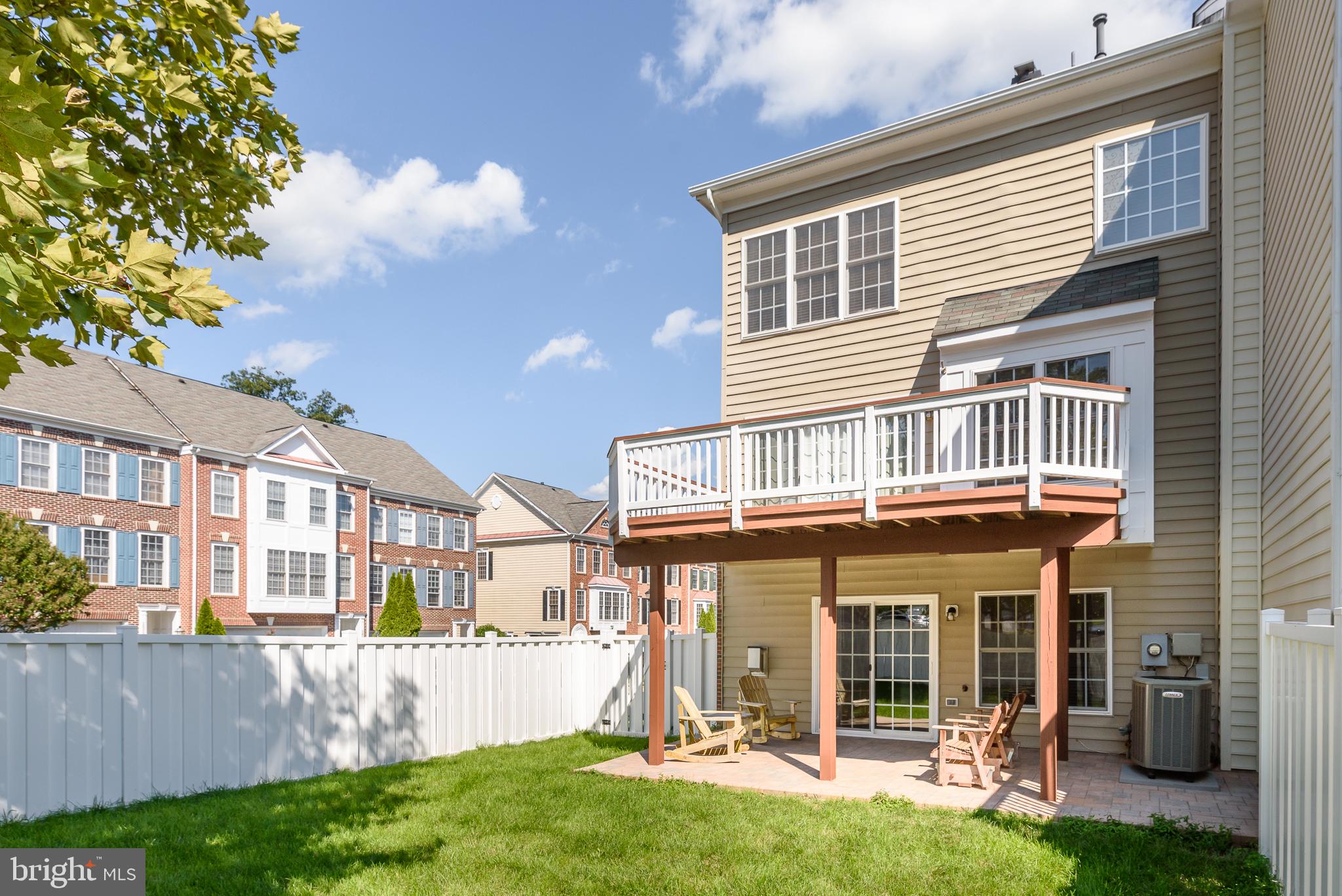 SPRING LAKES - Residential