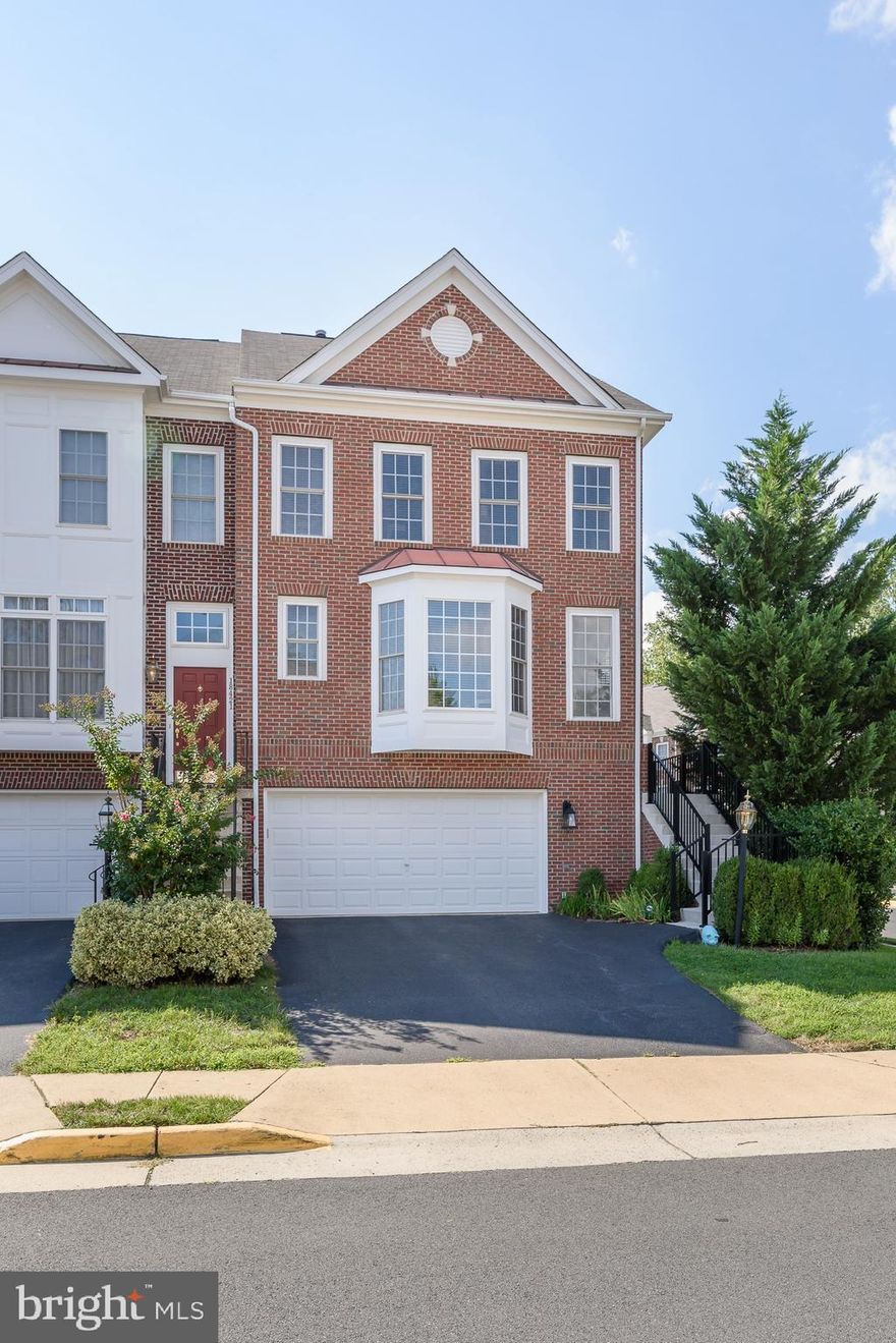 Just pack your suitcase! Light-filled end-unit townhouse with 3 bedrooms, 2.5 bathrooms, and a 2-car garage in a great Leesburg location. The main level features a spacious family room, a dining area with slider to large deck, and a roomy kitchen with plenty of storage space for all of your favorite cooking or baking supplies. The upper level has 3 large bedrooms, including the light and bright owner’s suite with a vaulted ceiling and luxurious bathroom with separate shower and soaking tub. The walk-out lower level has a den/family room with a fireplace and access to the private, larger fenced yard with a patio. Conveniently located close to shopping, restaurants, downtown Leesburg and major transportation routes. Don't let this one slip through the cracks as its a great opportunity!