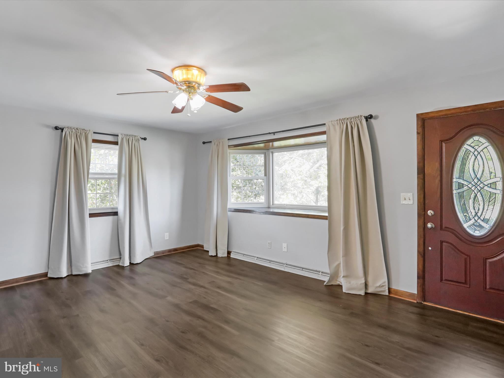 JOHNSON HEIGHTS - Residential