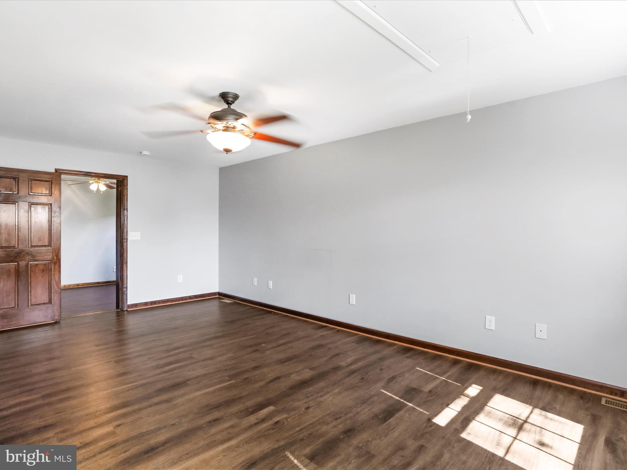 JOHNSON HEIGHTS - Residential