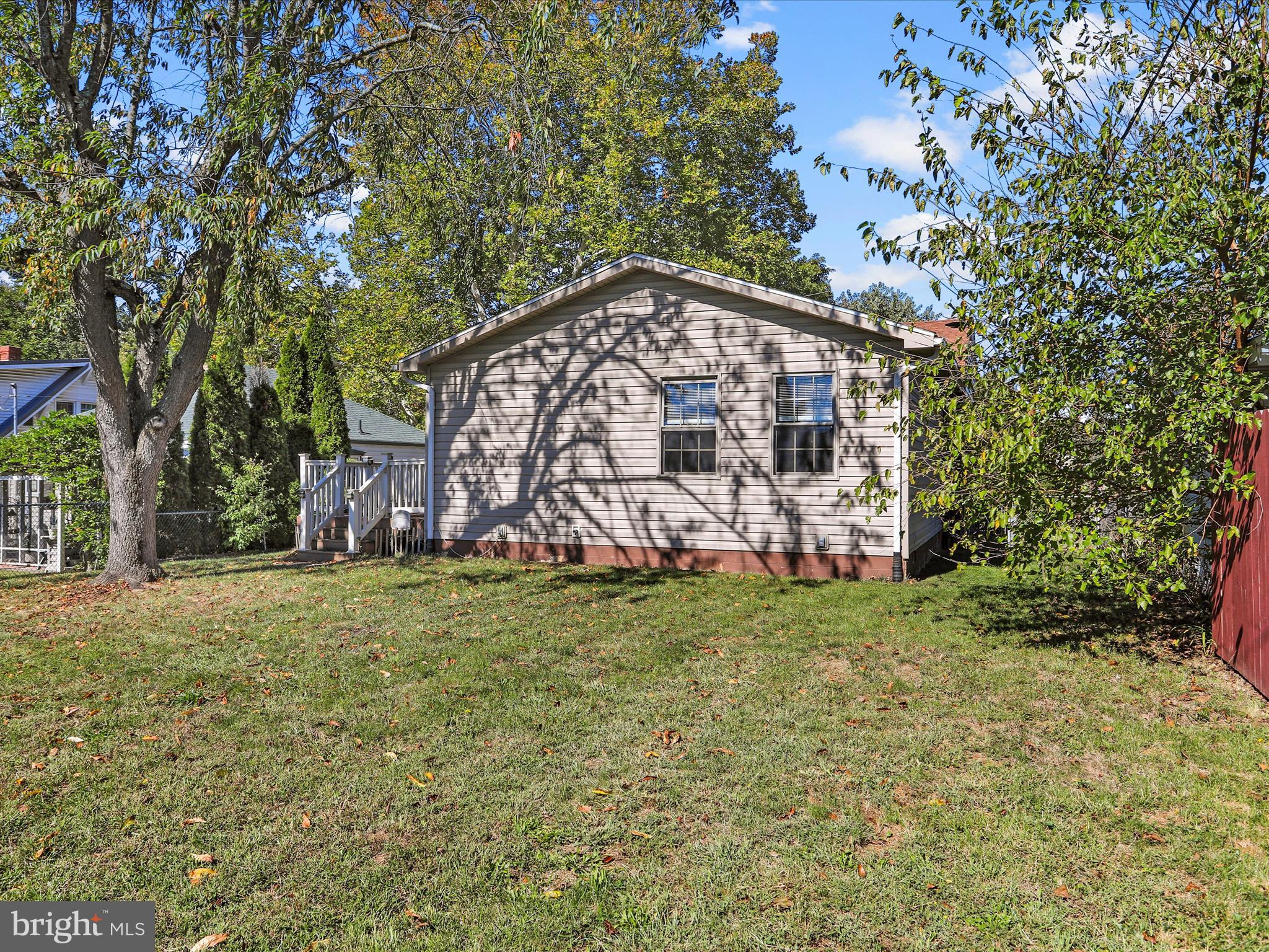 JOHNSON HEIGHTS - Residential