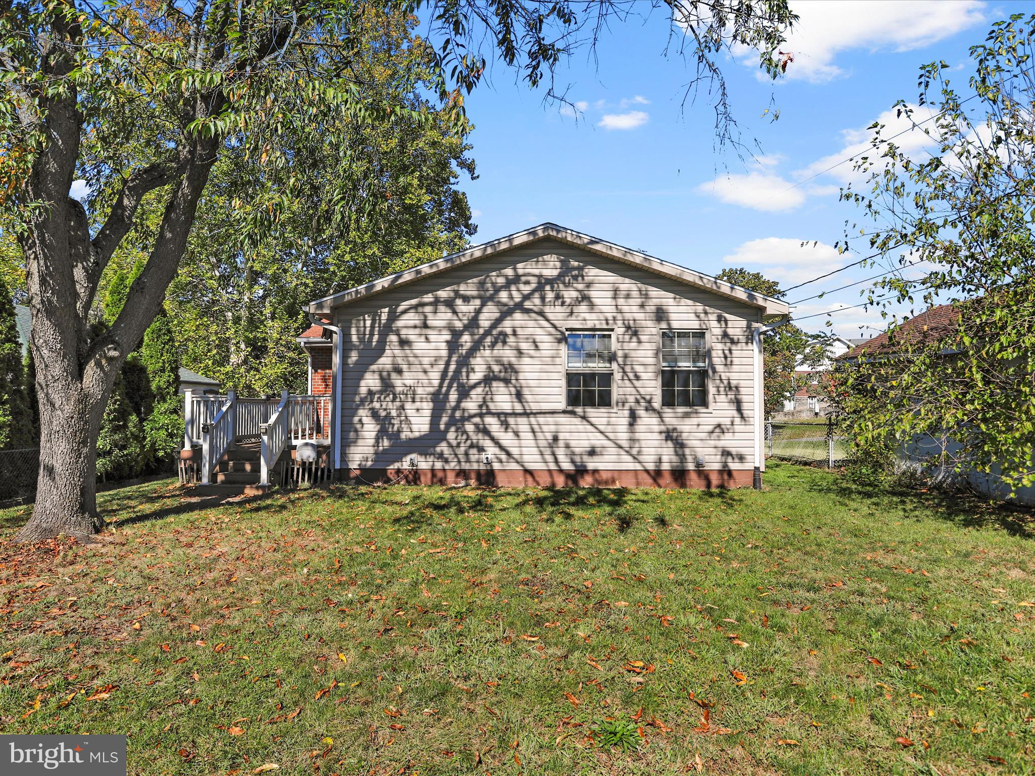 JOHNSON HEIGHTS - Residential