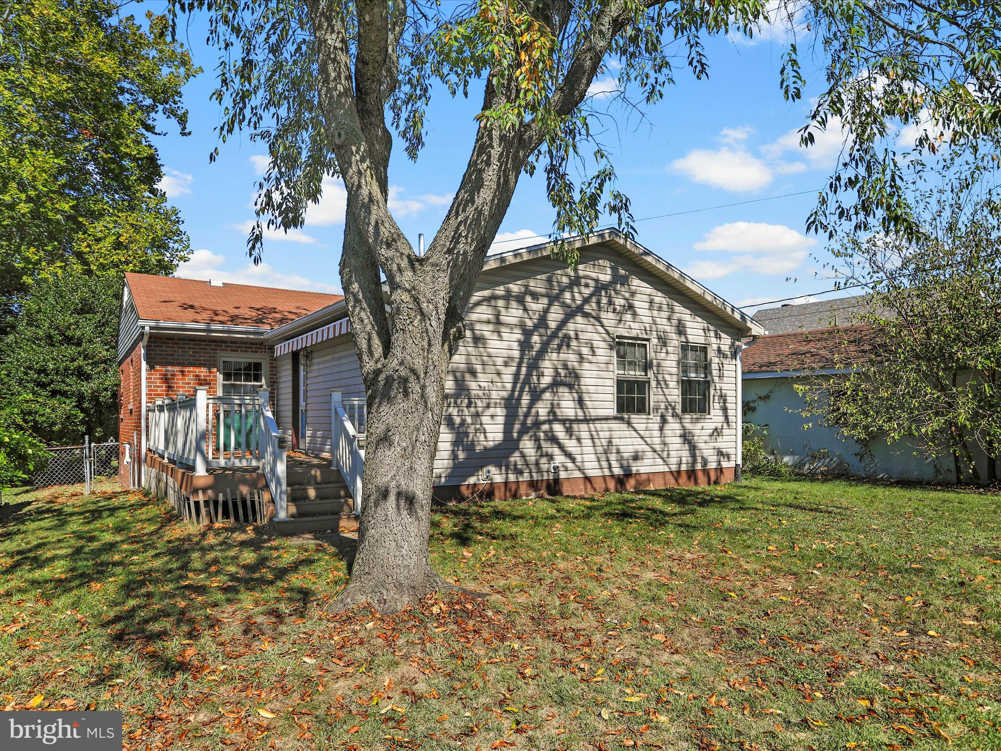 JOHNSON HEIGHTS - Residential