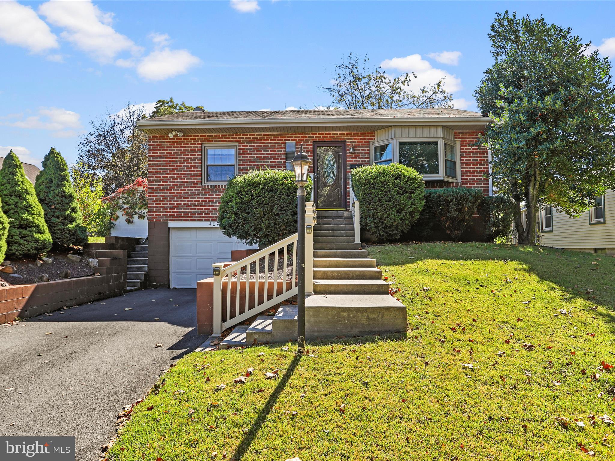 JOHNSON HEIGHTS - Residential