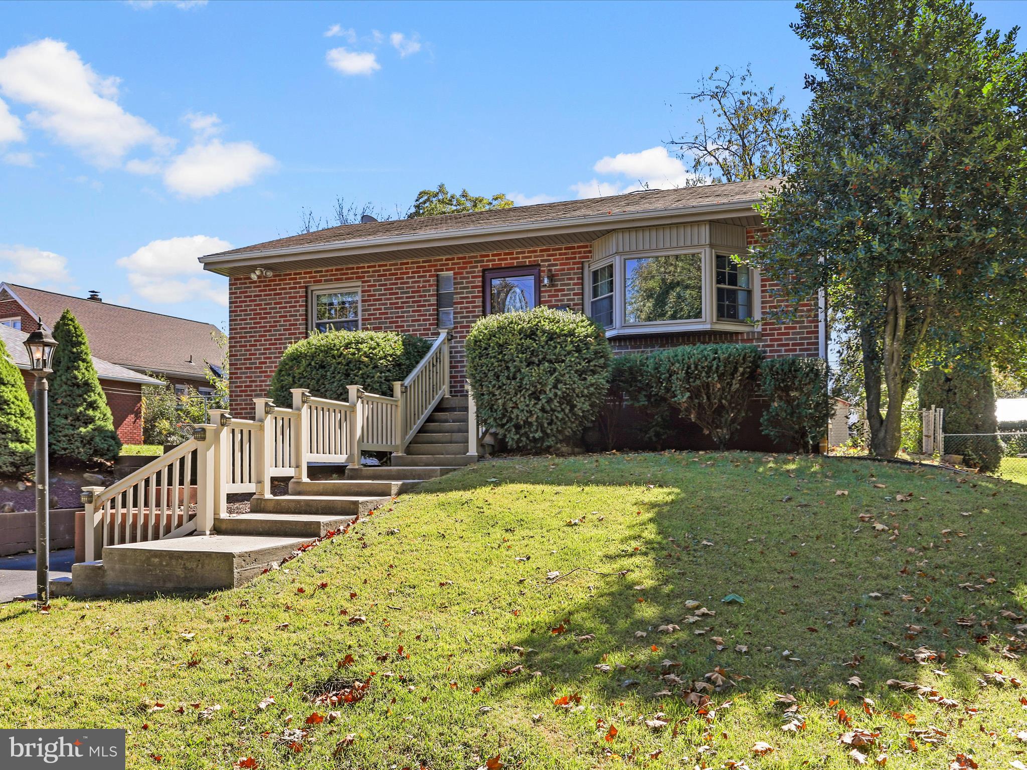 JOHNSON HEIGHTS - Residential