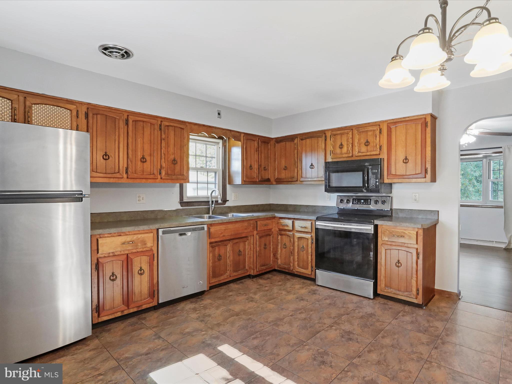 JOHNSON HEIGHTS - Residential