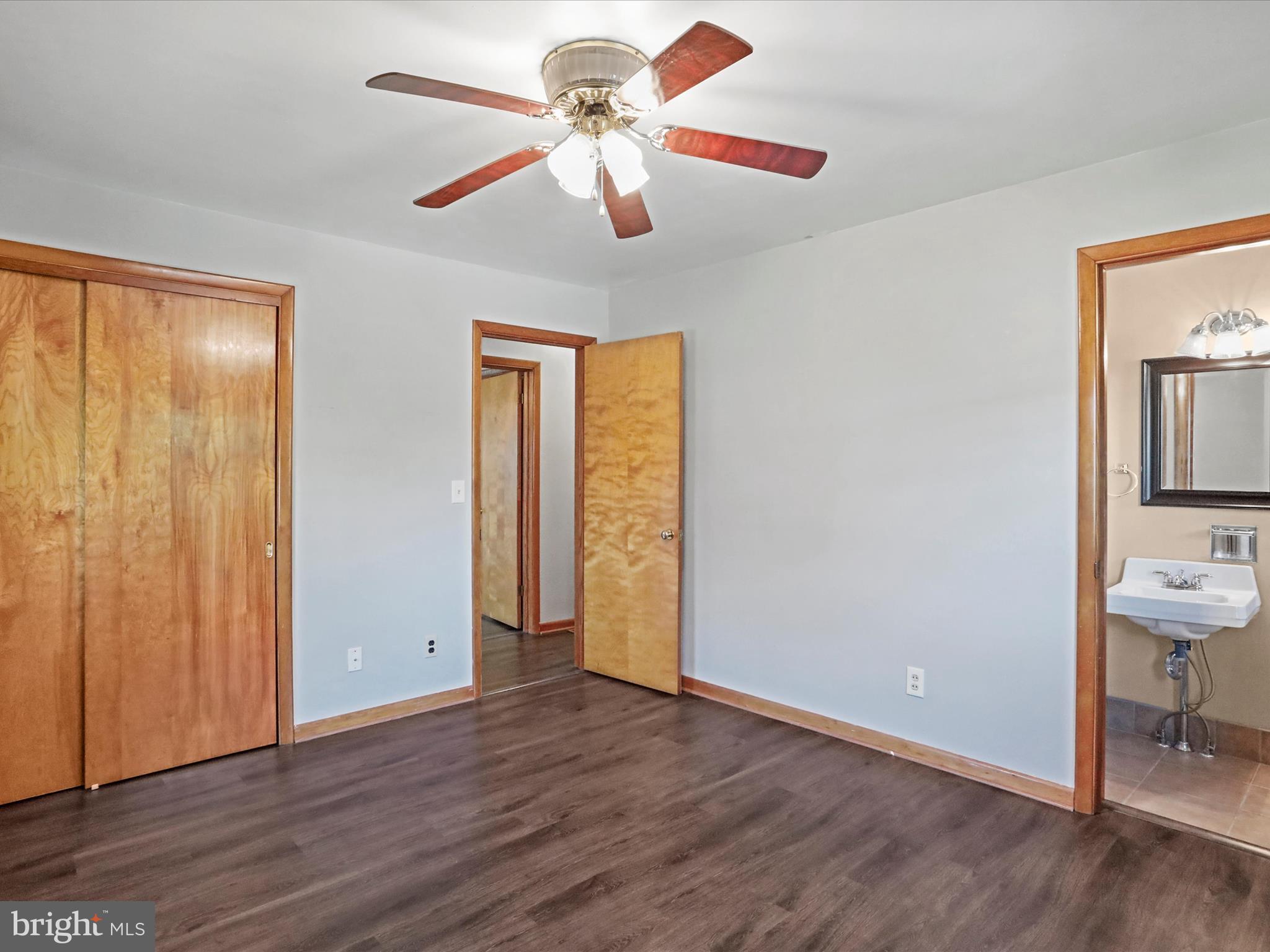 JOHNSON HEIGHTS - Residential