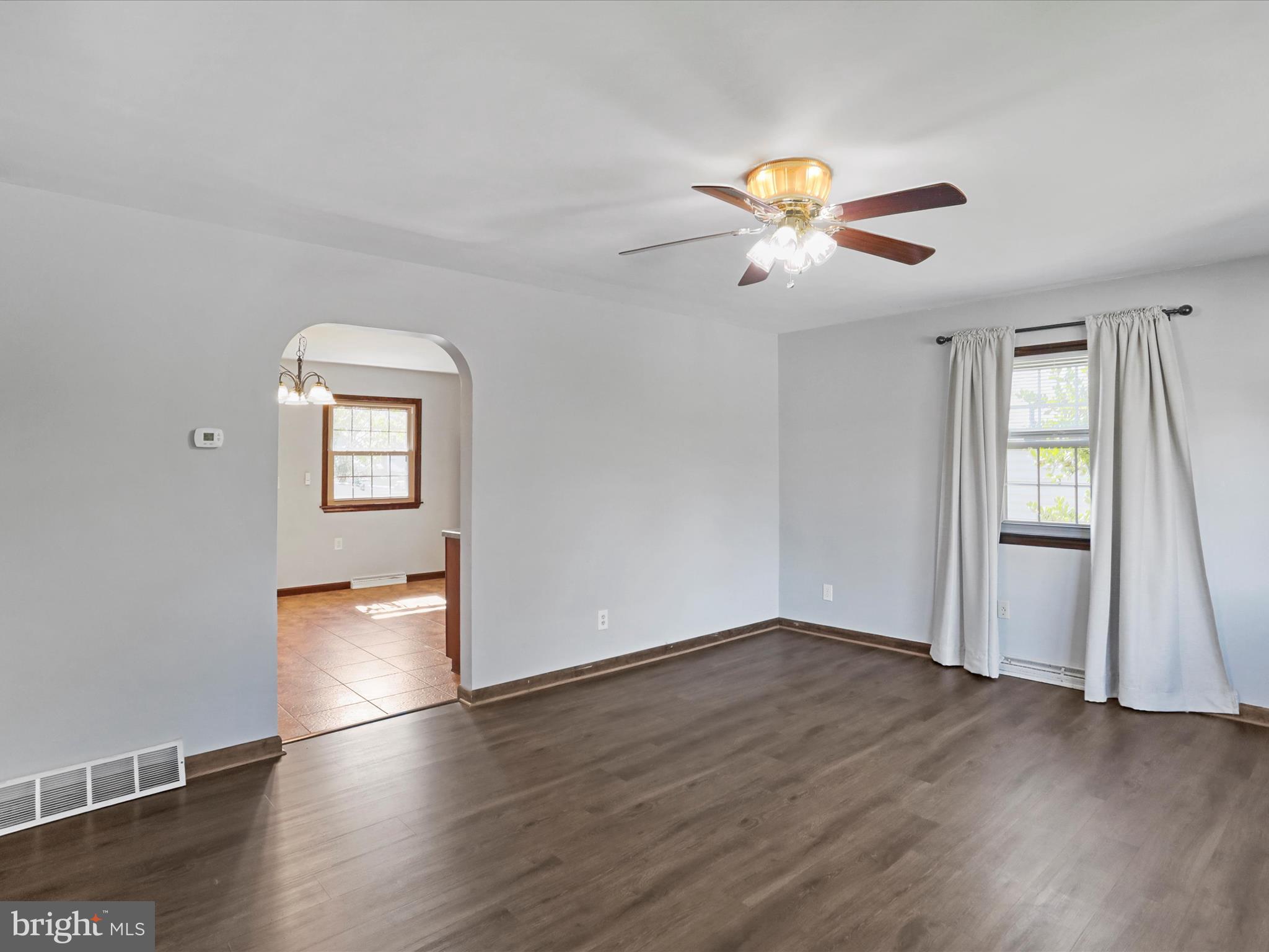 JOHNSON HEIGHTS - Residential