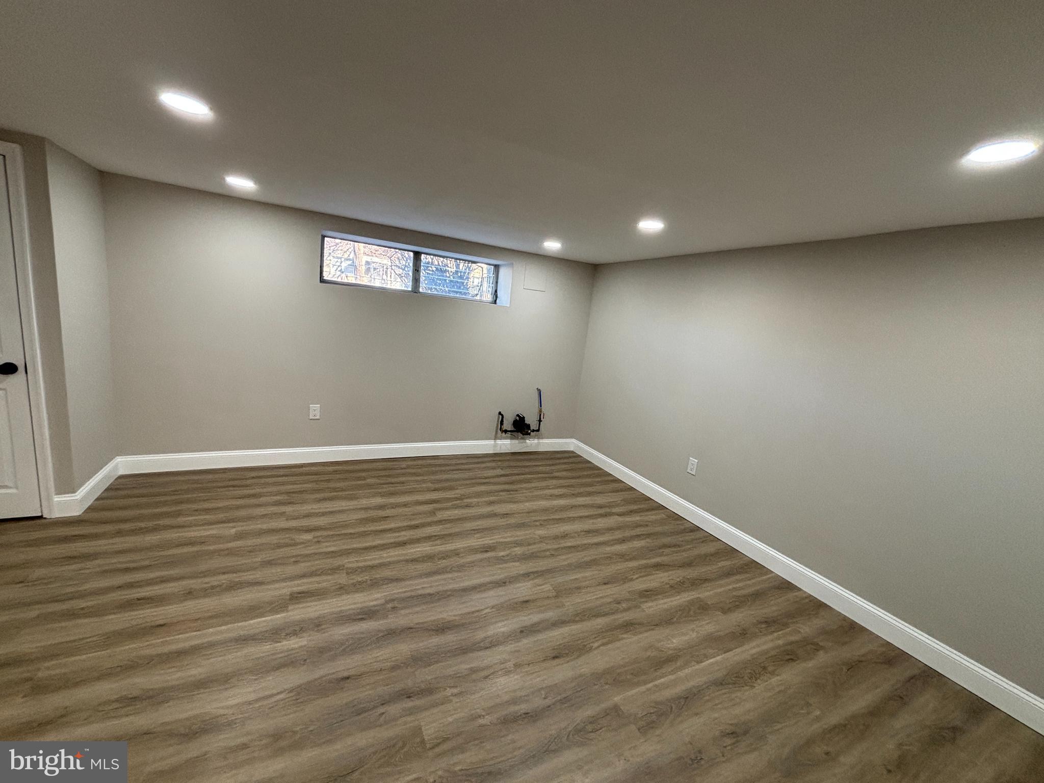 CEDARBROOK - Residential