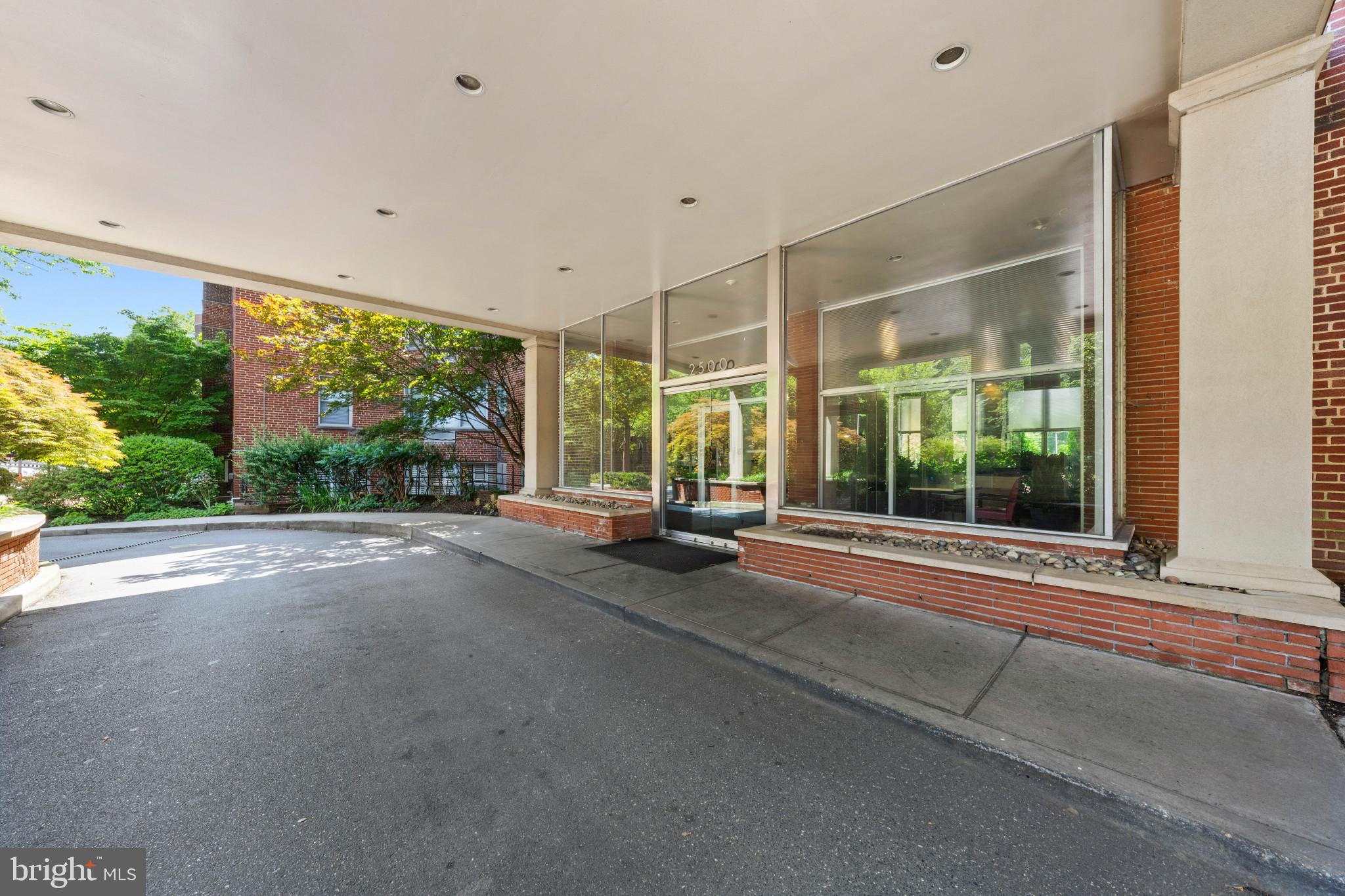 2500 Q STREET NW 706