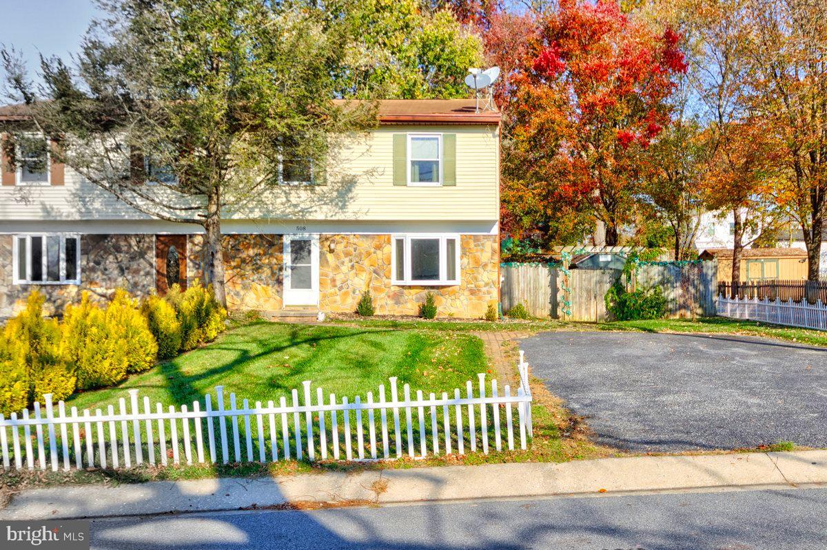 CARROLL FIELDS - Residential