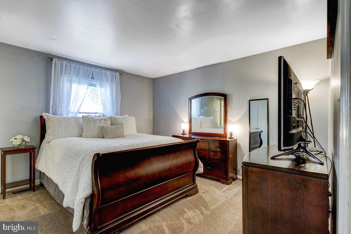 CARROLL FIELDS - Residential