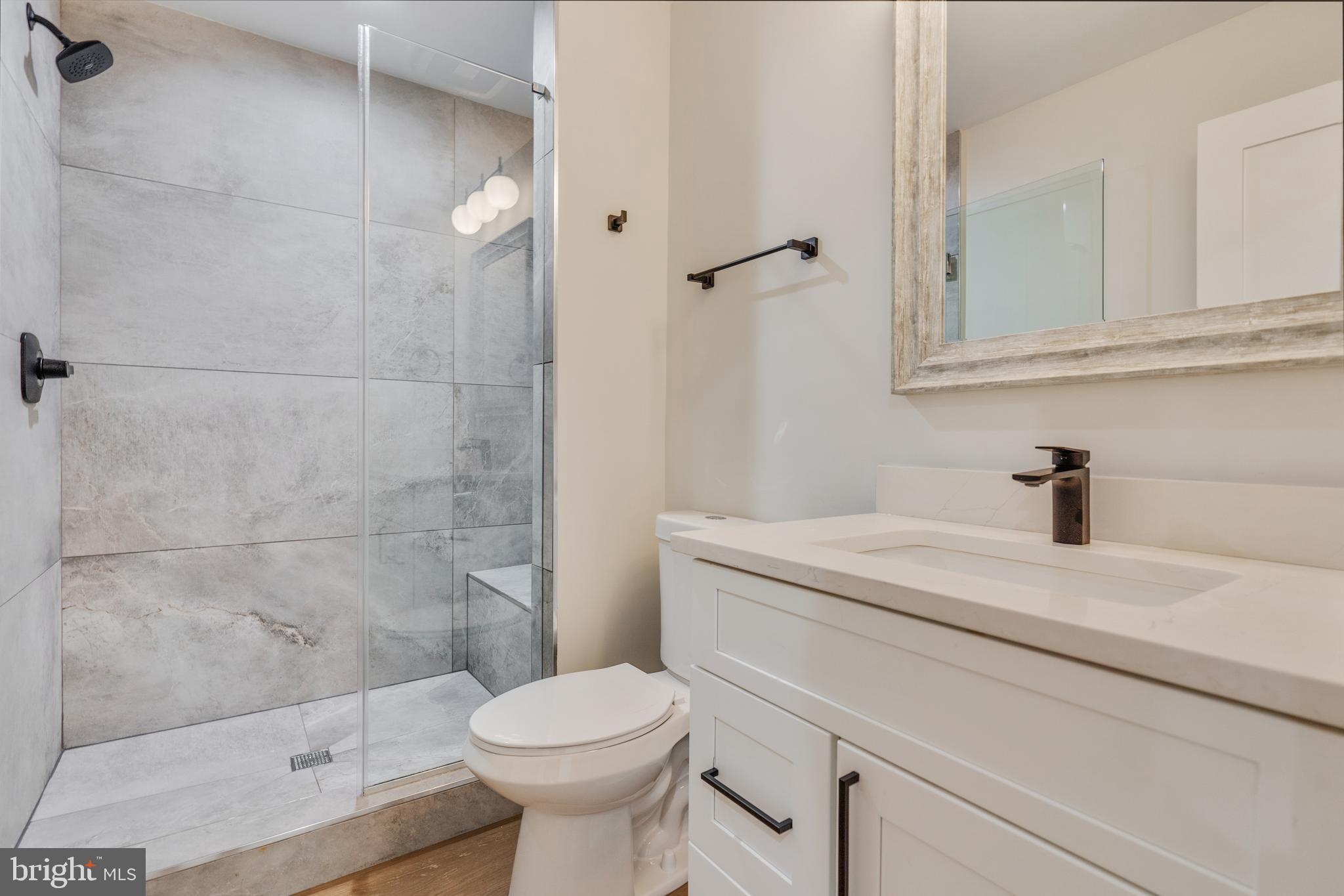 LEE HEIGHTS - Residential