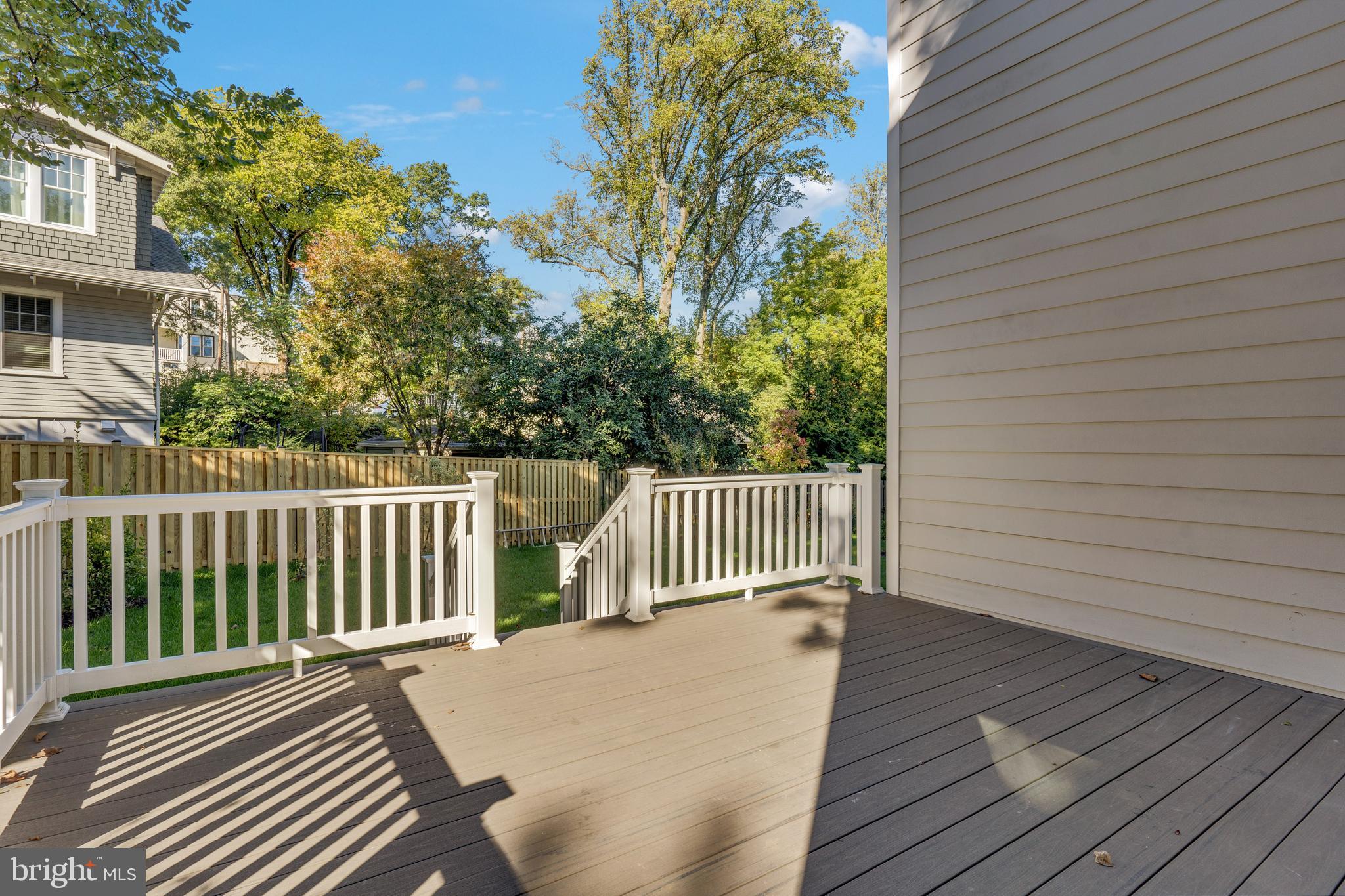 LEE HEIGHTS - Residential