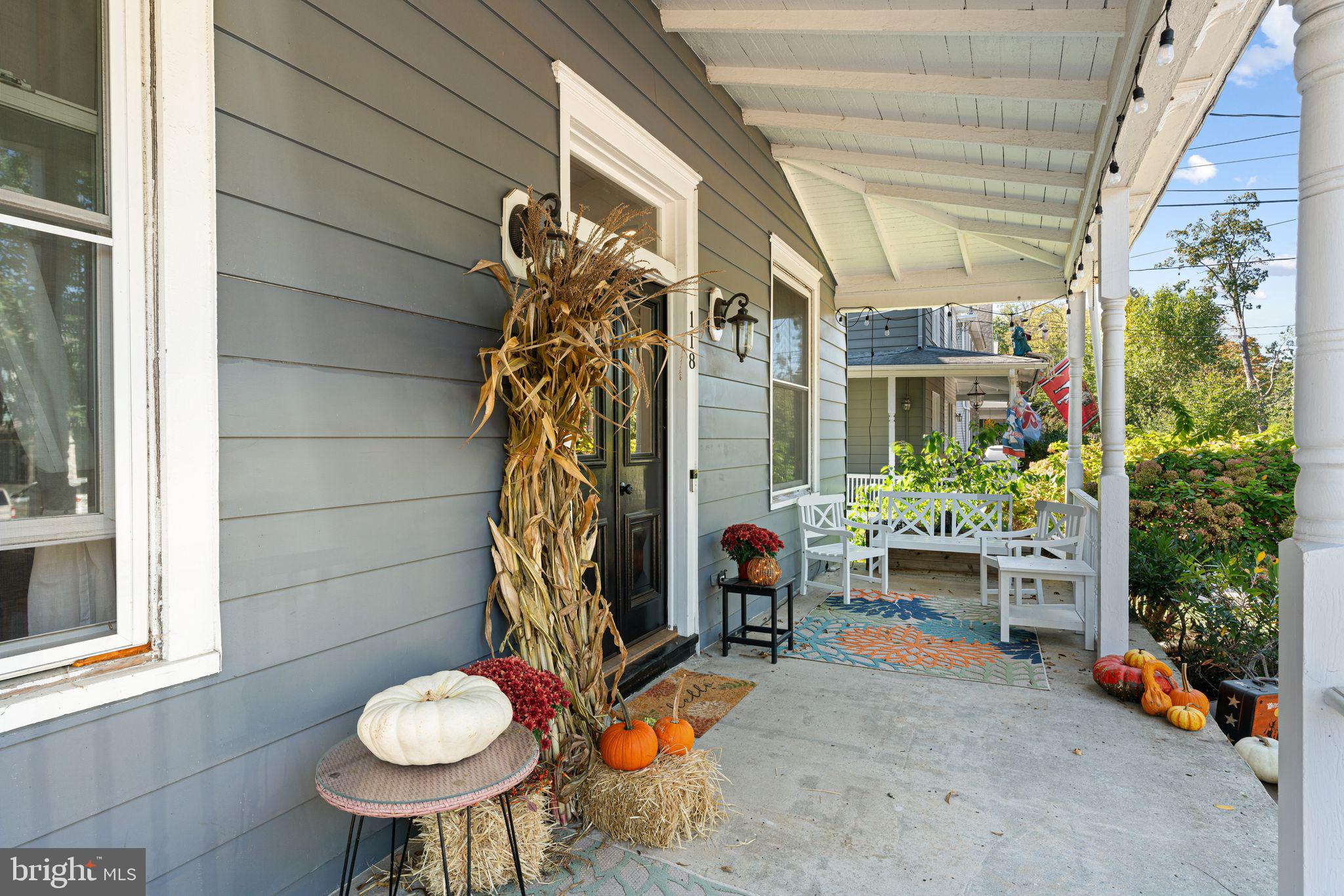 118 W COTTAGE AVENUE