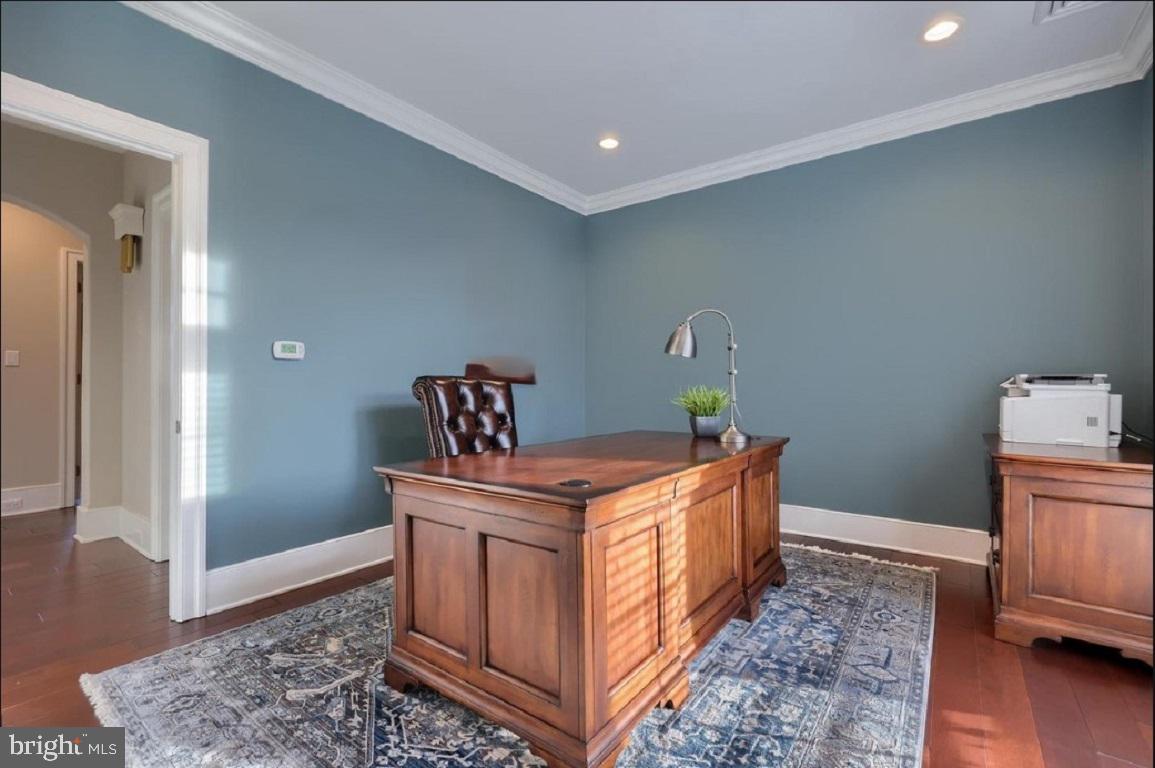 BENT CEEK C.C. - Residential