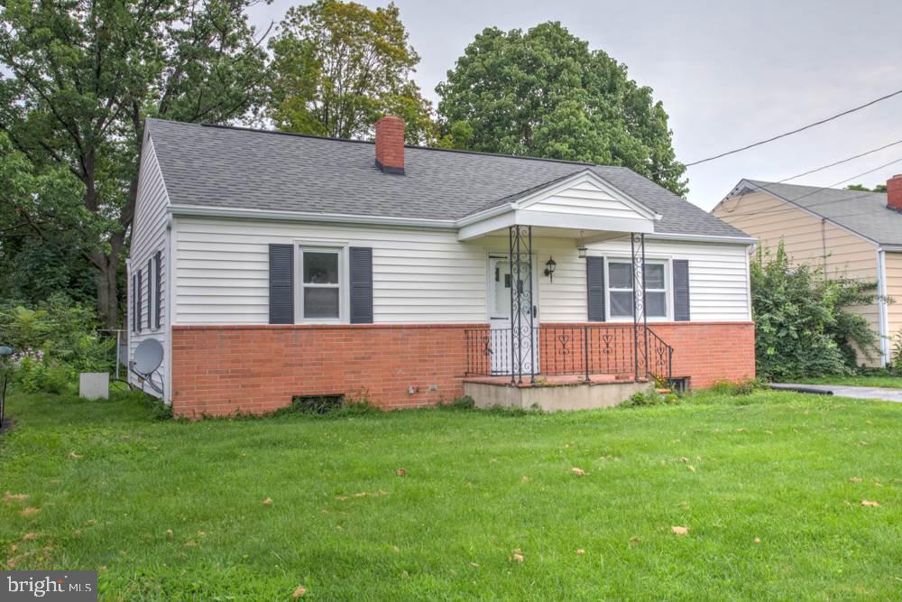 Move-in ready charming ranch home conveniently located near I-83/I-81, shopping centers & restaurants. Central Air, hardwood floors throughout home w/ new carpeting just installed in living room. Updated master bath, 3rd bedroom has built-in cabinetry. Light & bright combined family room/dining room area off of kitchen. Basement professionally water-proofed & includes 1/2 bath. Nice-size back yard includes shed. A joy to show!