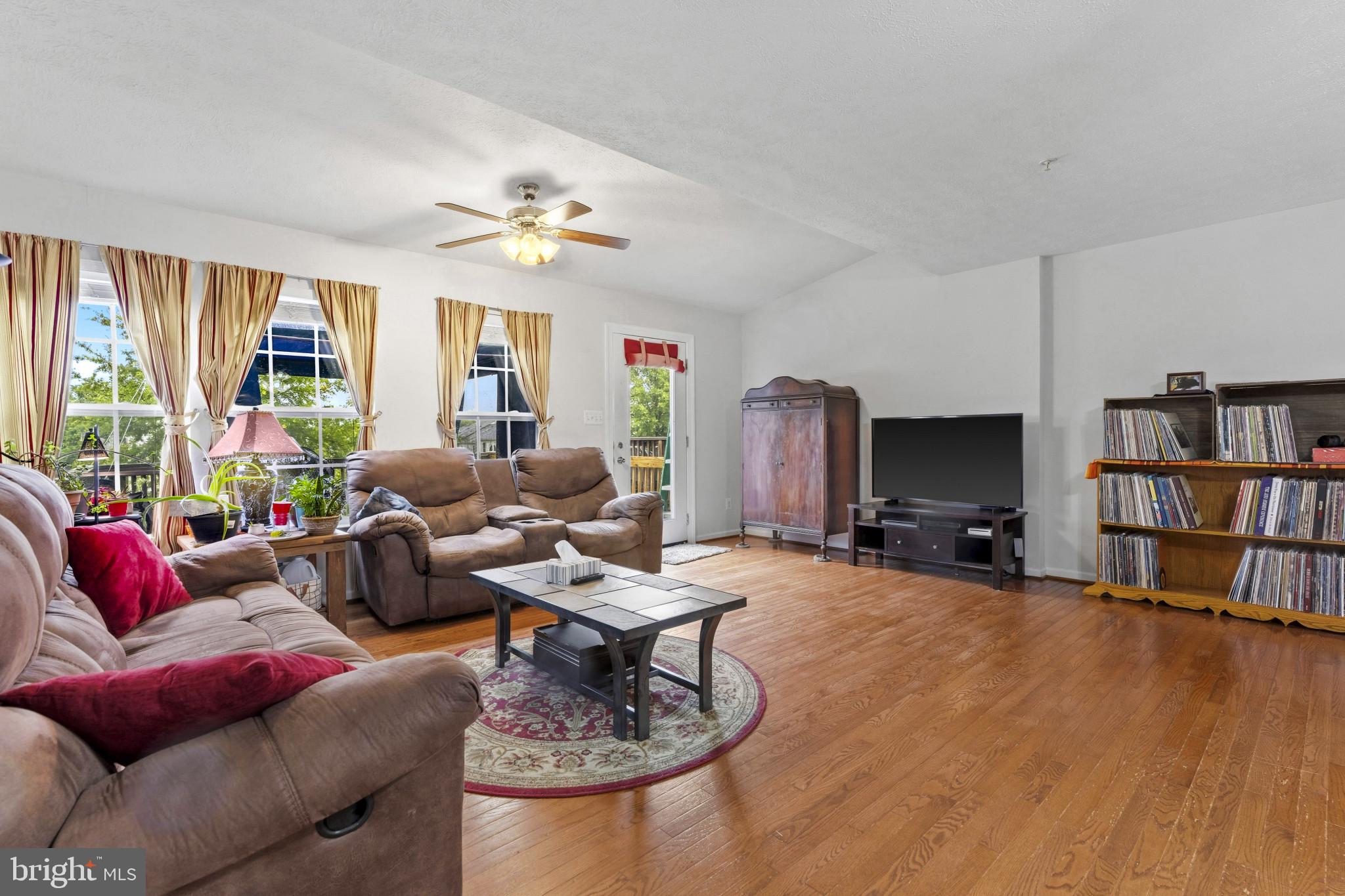 651 POSSUM TROT WAY