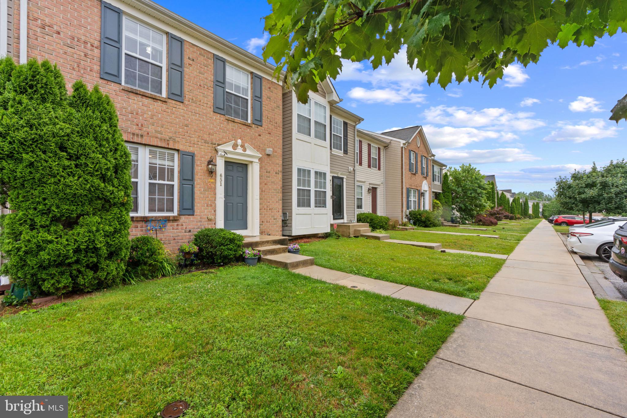 651 POSSUM TROT WAY