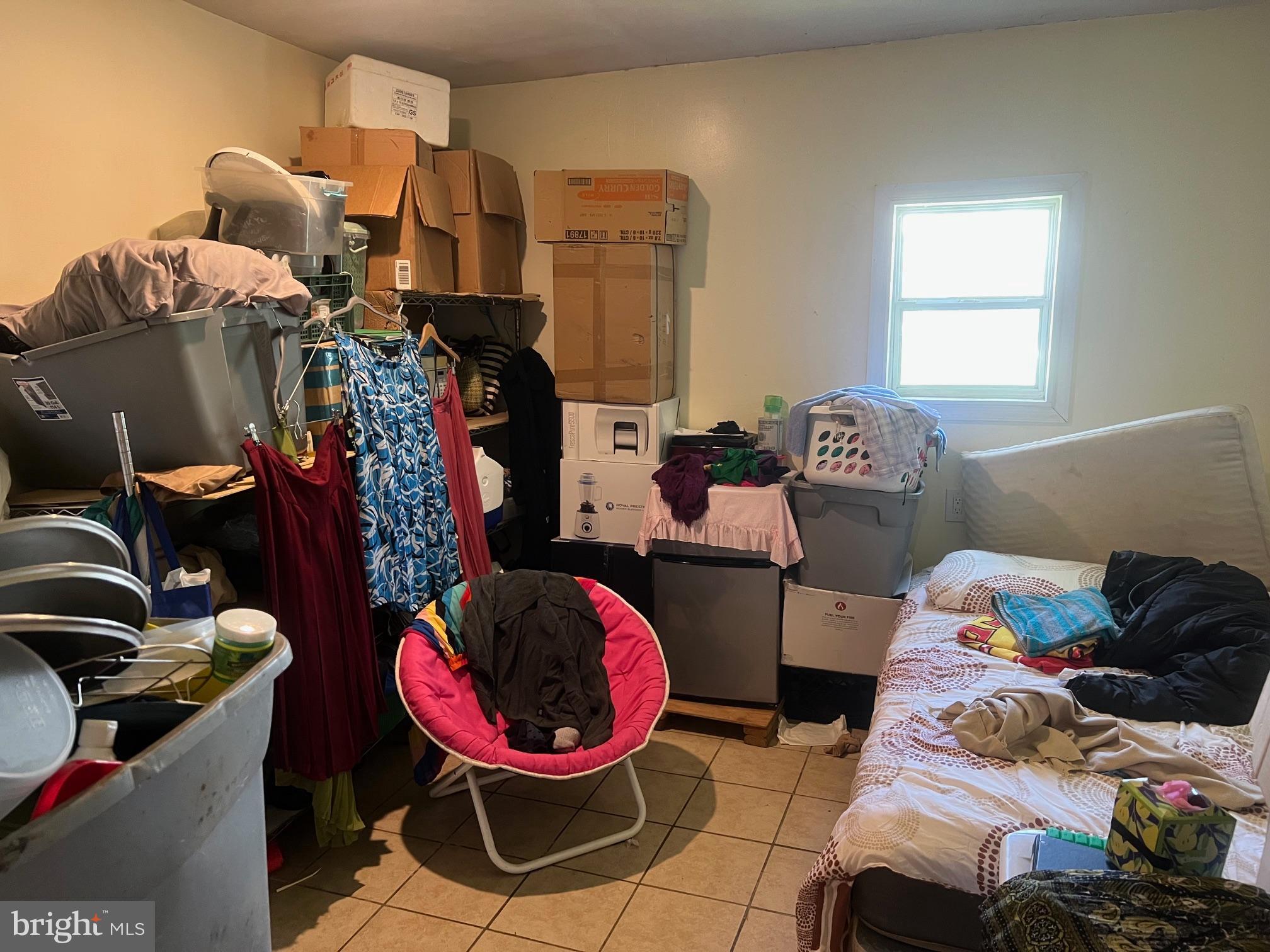 OLNEY (EAST) - Residential