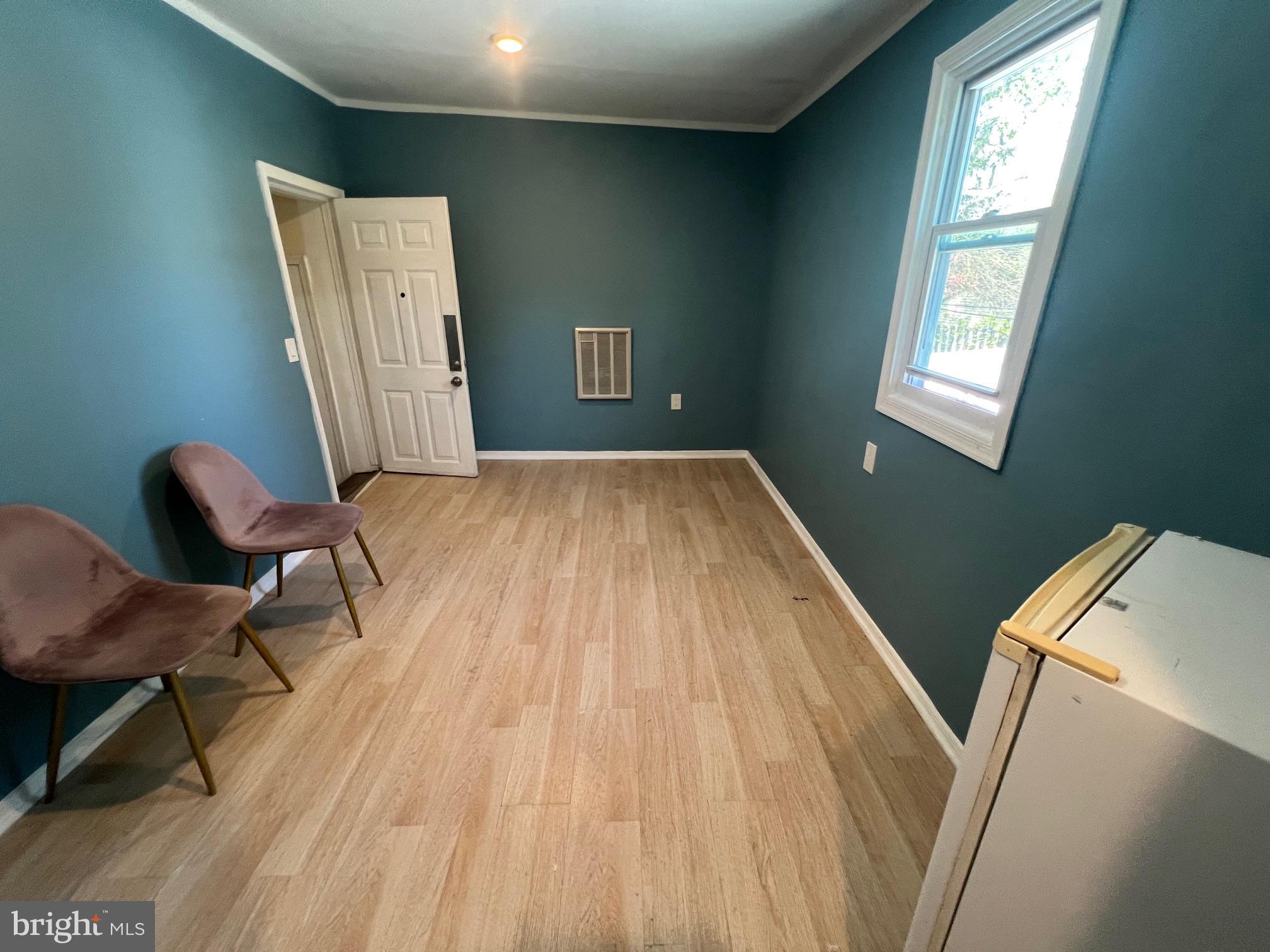 OLNEY (EAST) - Residential