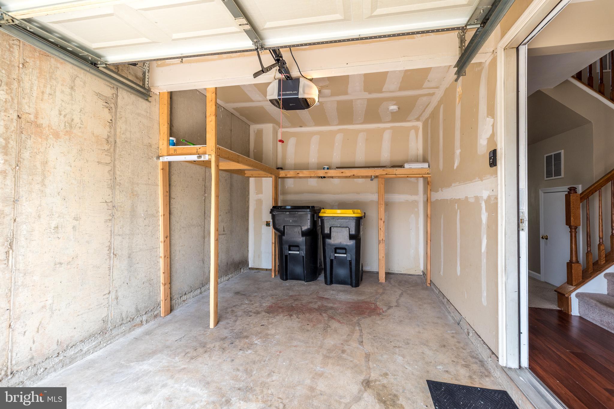 BEAVER RUN VIL - Residential Lease