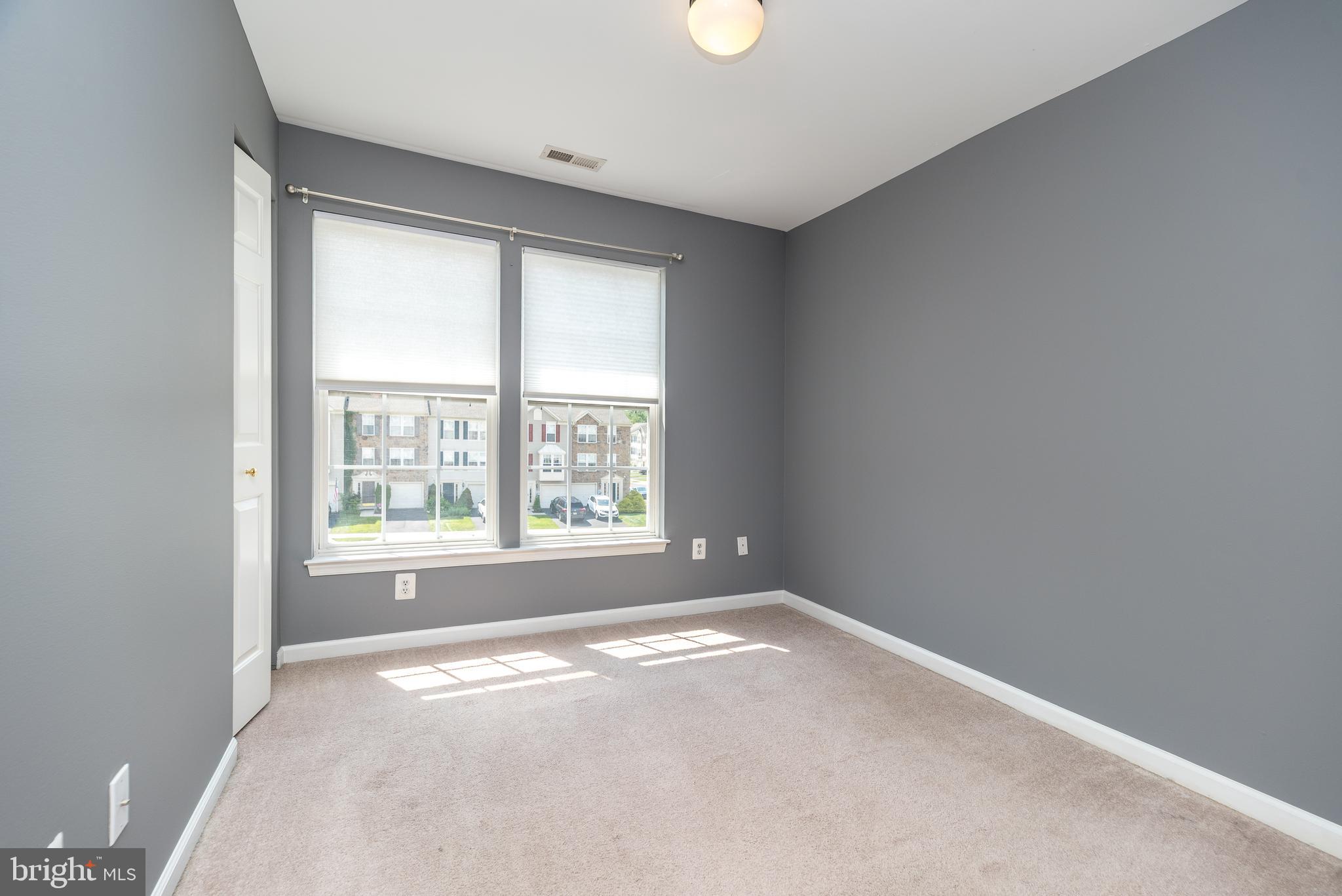 BEAVER RUN VIL - Residential Lease