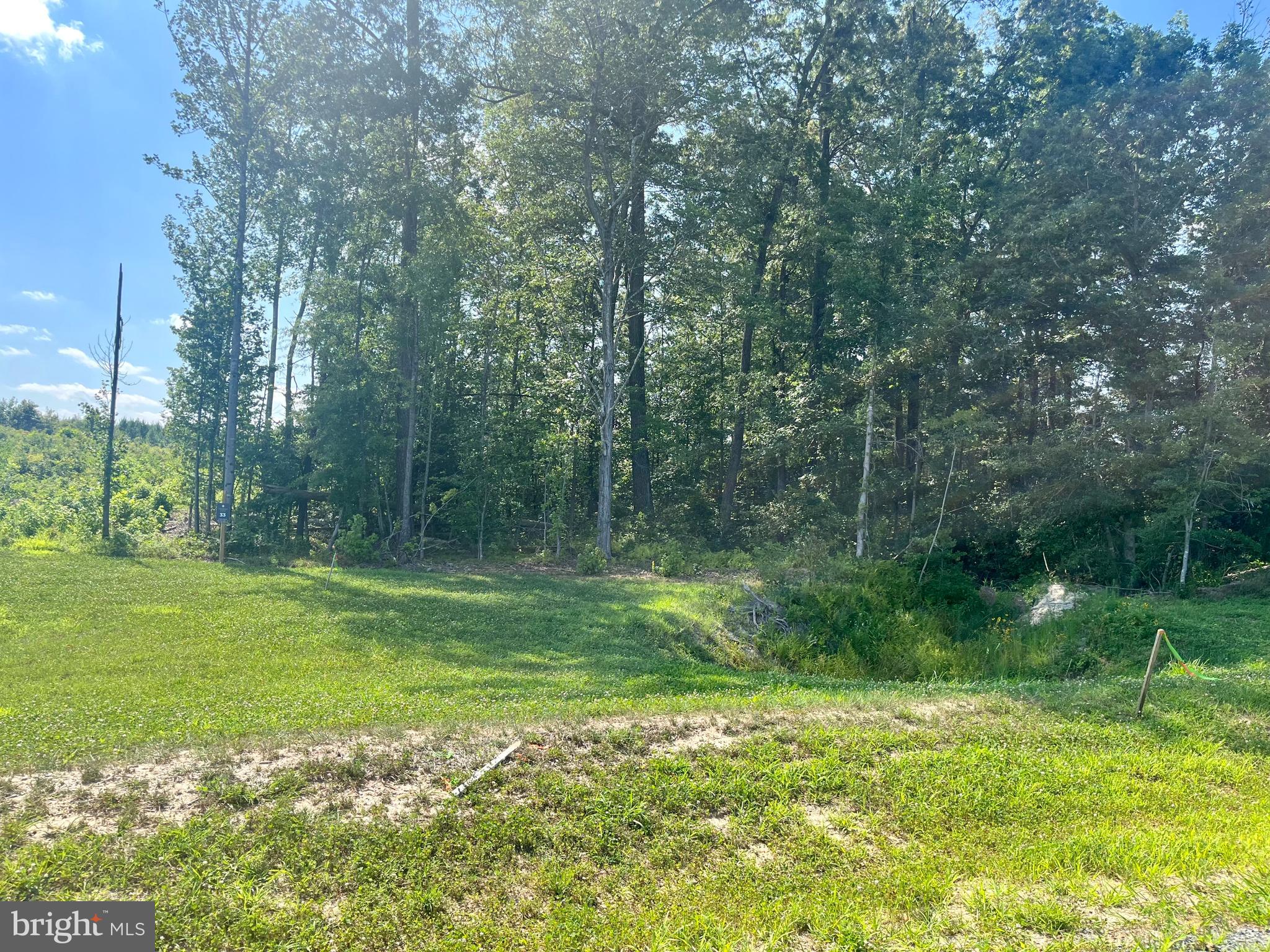 NONE AVAILABLE - Land