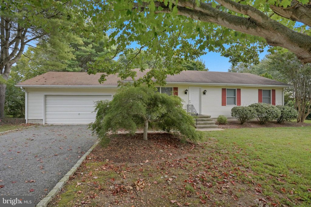 Photo of 16967 Idaho Court, LEWES, DE 19958 (MLS # DESU2097292)