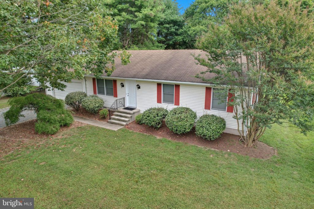 Photo of 16967 Idaho Court, LEWES, DE 19958 (MLS # DESU2097292)