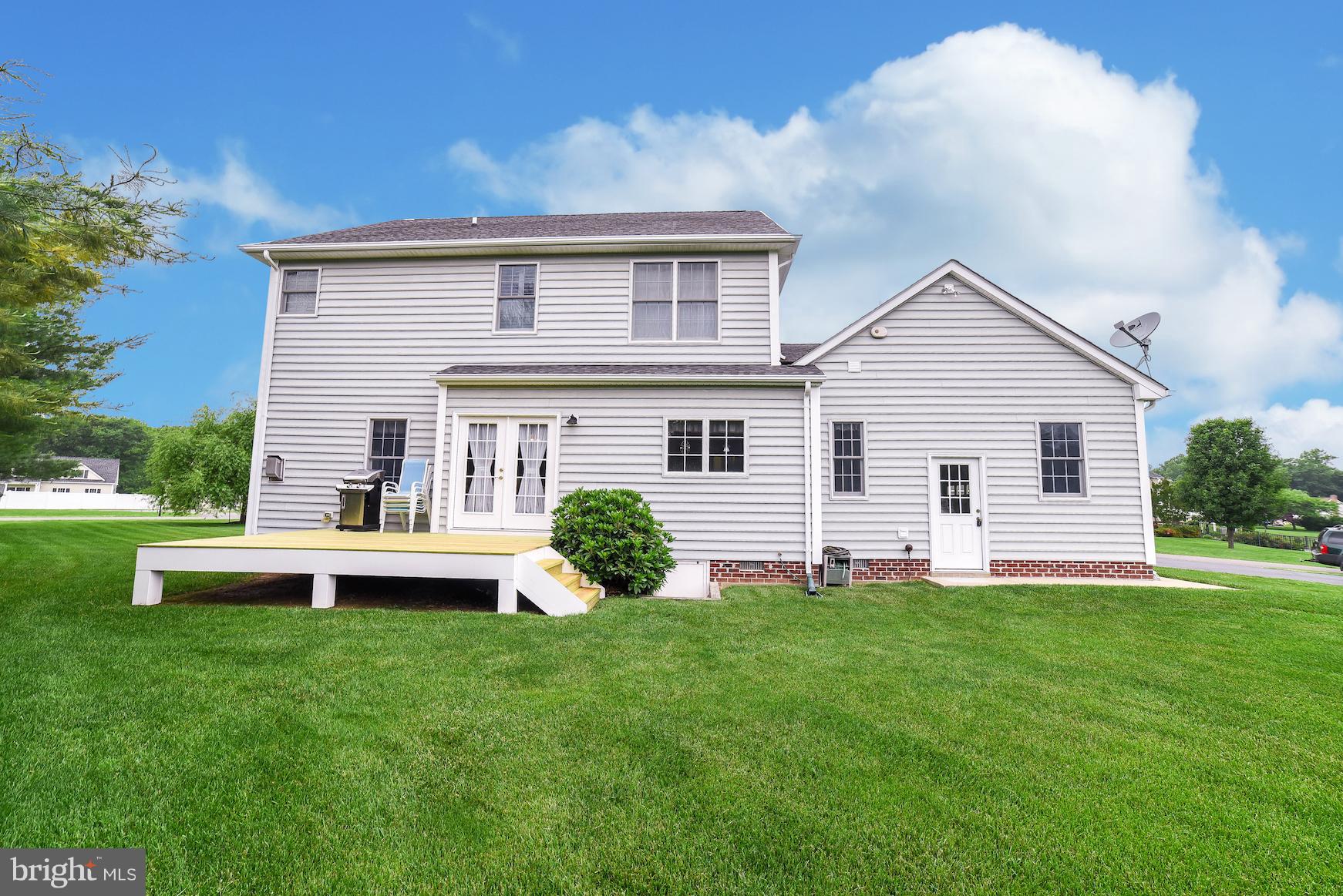 WILLOWBROOK - Residential