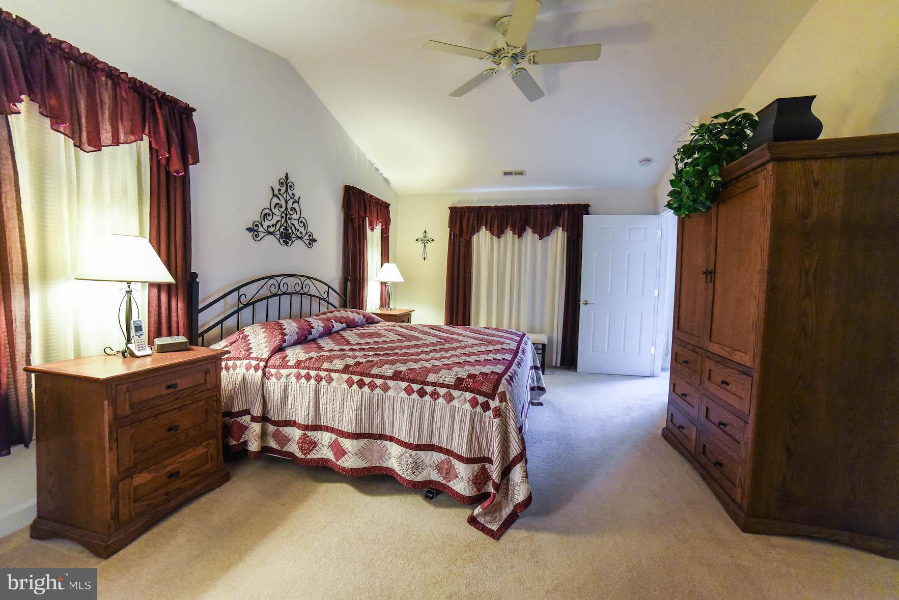 WILLOWBROOK - Residential