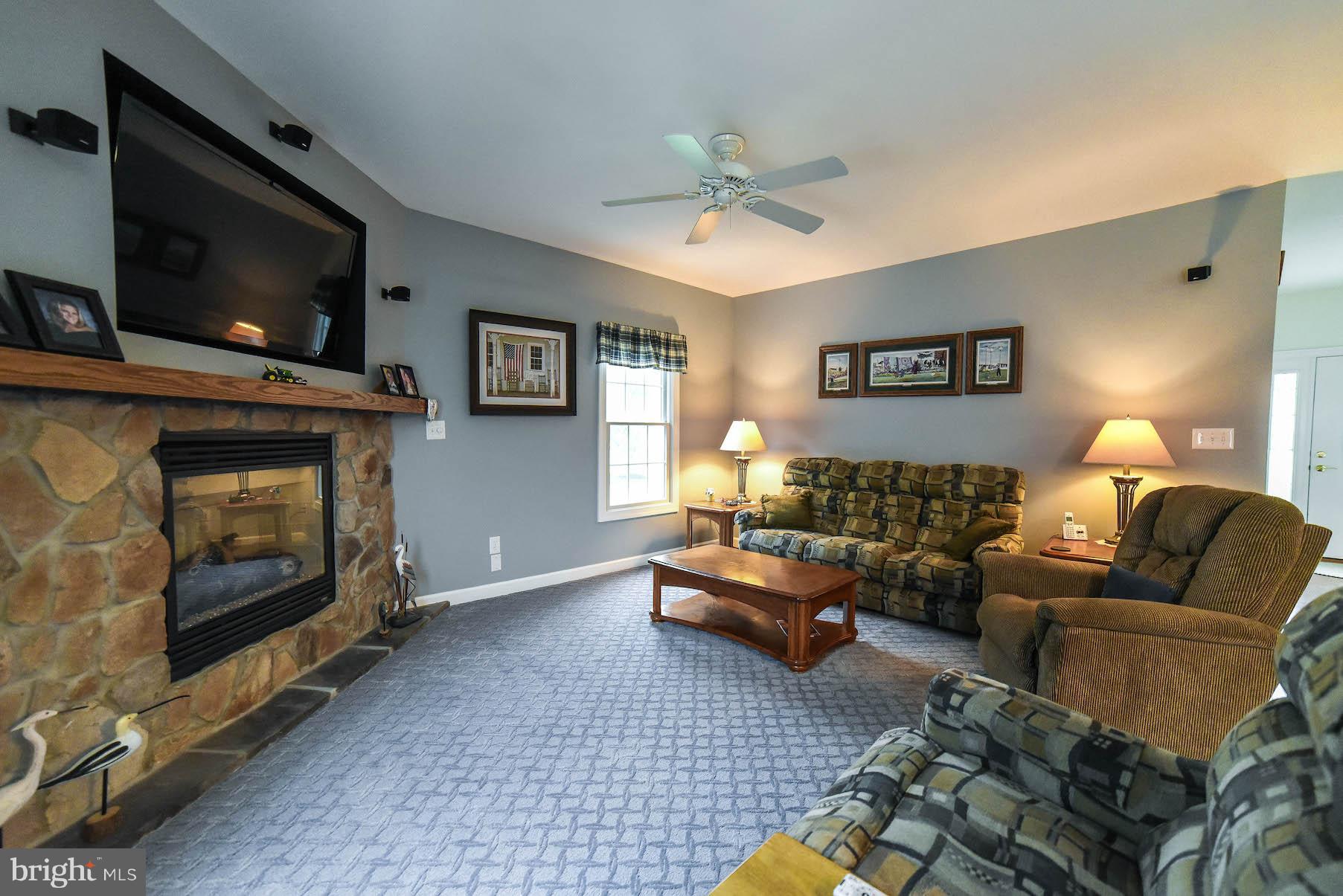 WILLOWBROOK - Residential