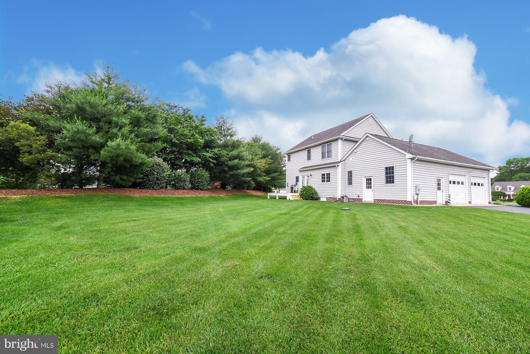 WILLOWBROOK - Residential