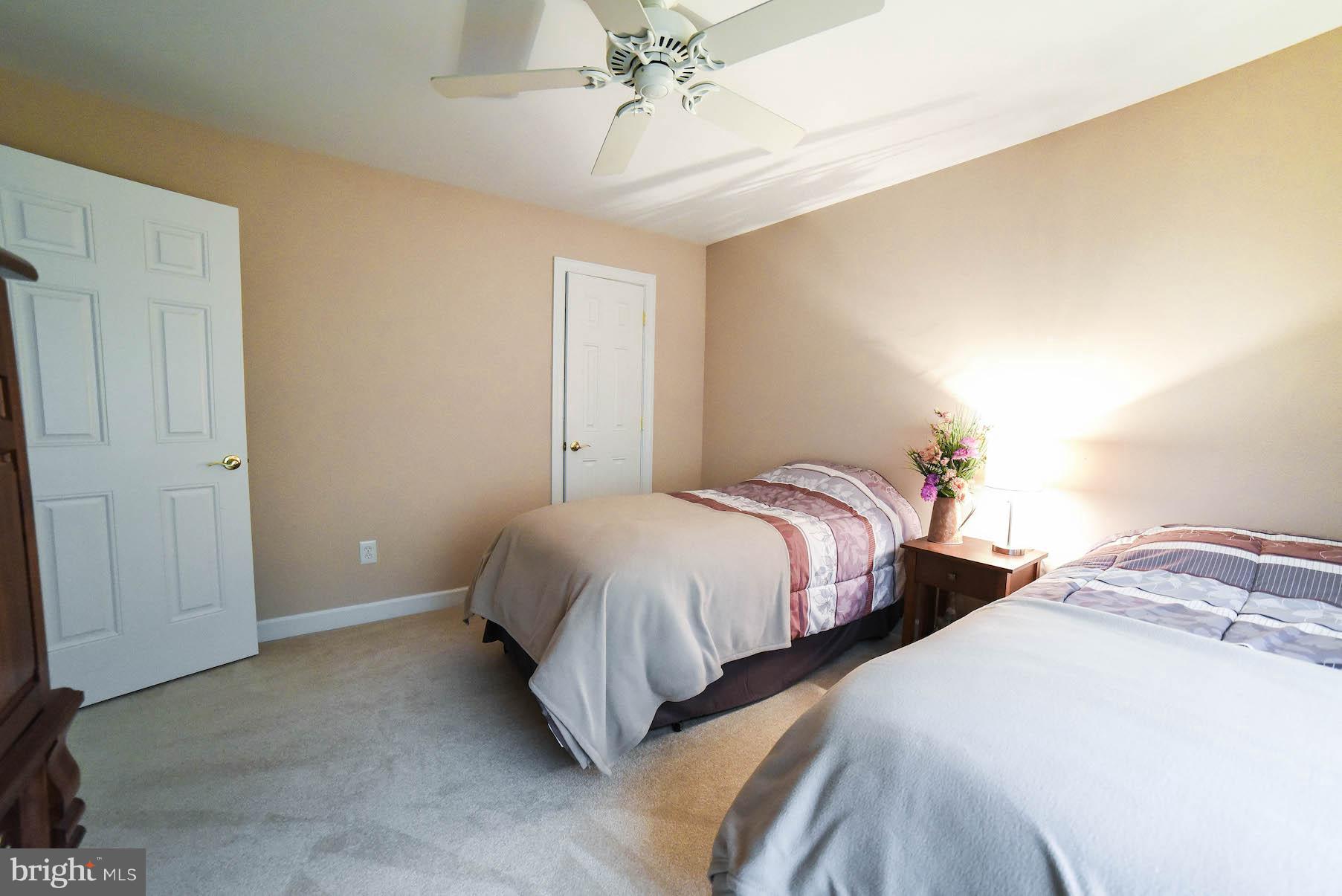 WILLOWBROOK - Residential