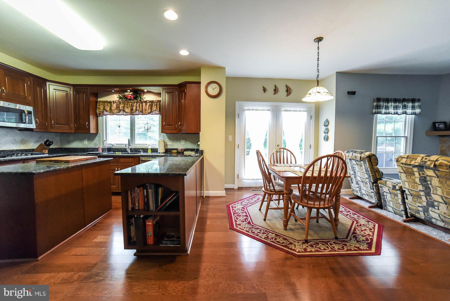 WILLOWBROOK - Residential