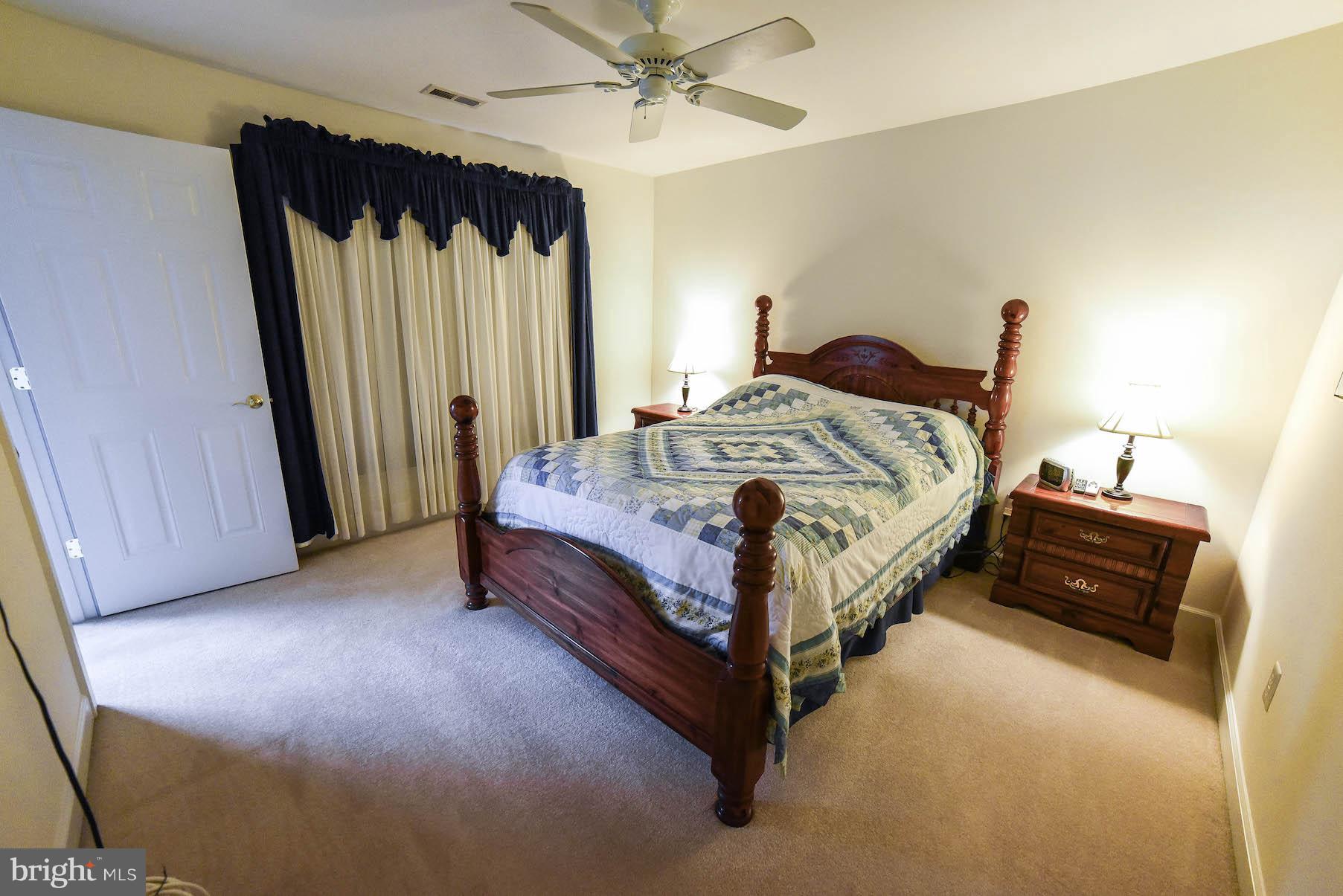 WILLOWBROOK - Residential