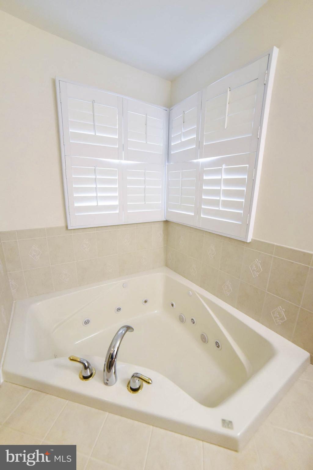 WILLOWBROOK - Residential