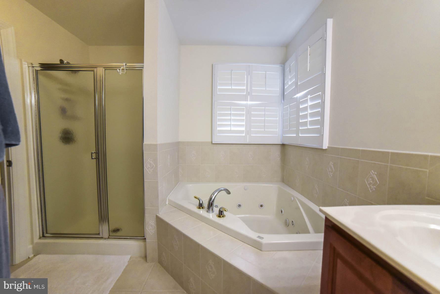 WILLOWBROOK - Residential