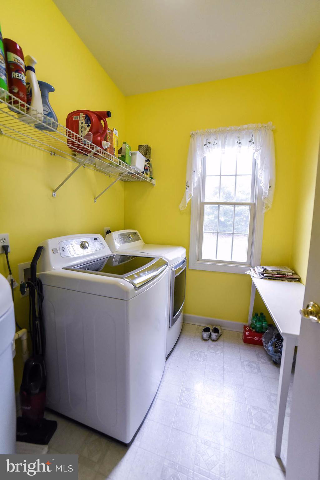 WILLOWBROOK - Residential