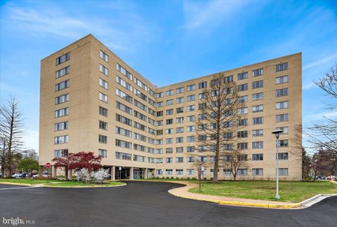 6641 WAKEFIELD DRIVE 212 ALEXANDRIA VA 22307