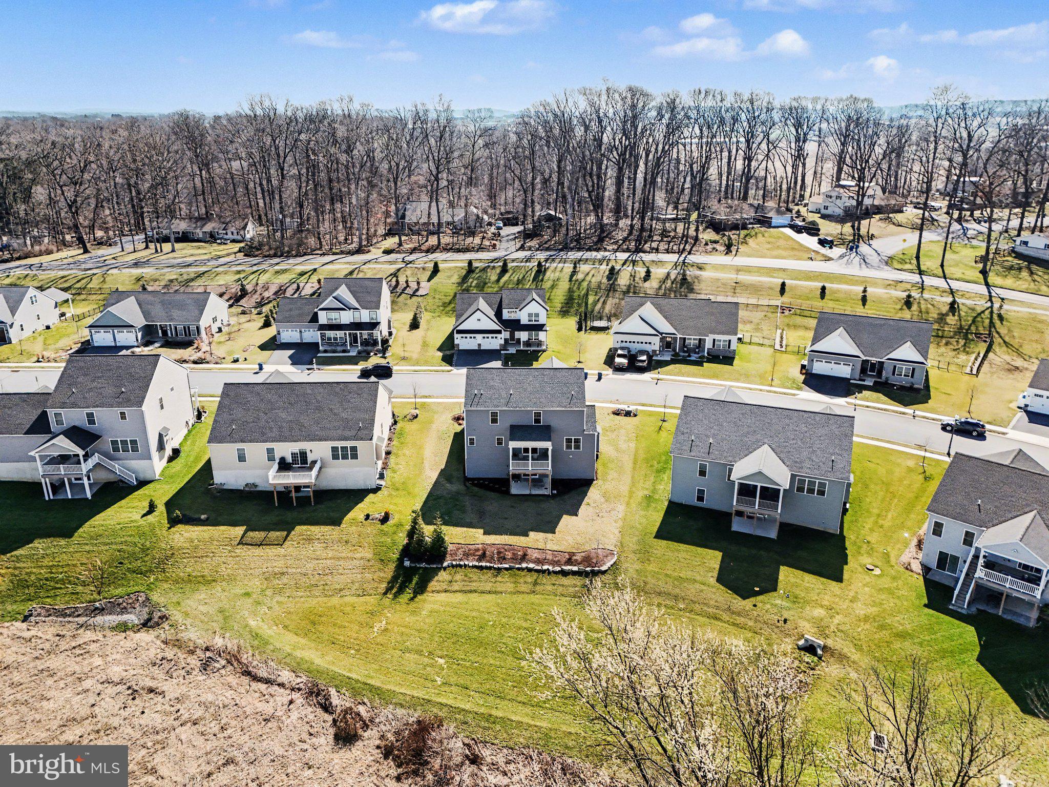 STONEYBROOK OF ELIZABETHTOWN - Residential