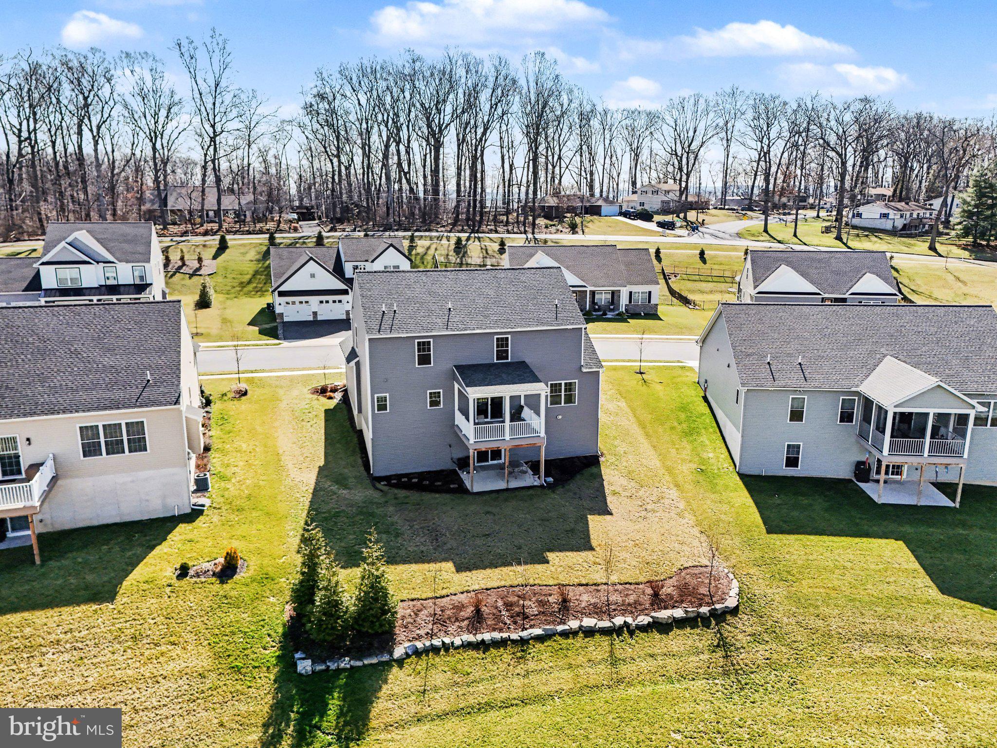 STONEYBROOK OF ELIZABETHTOWN - Residential