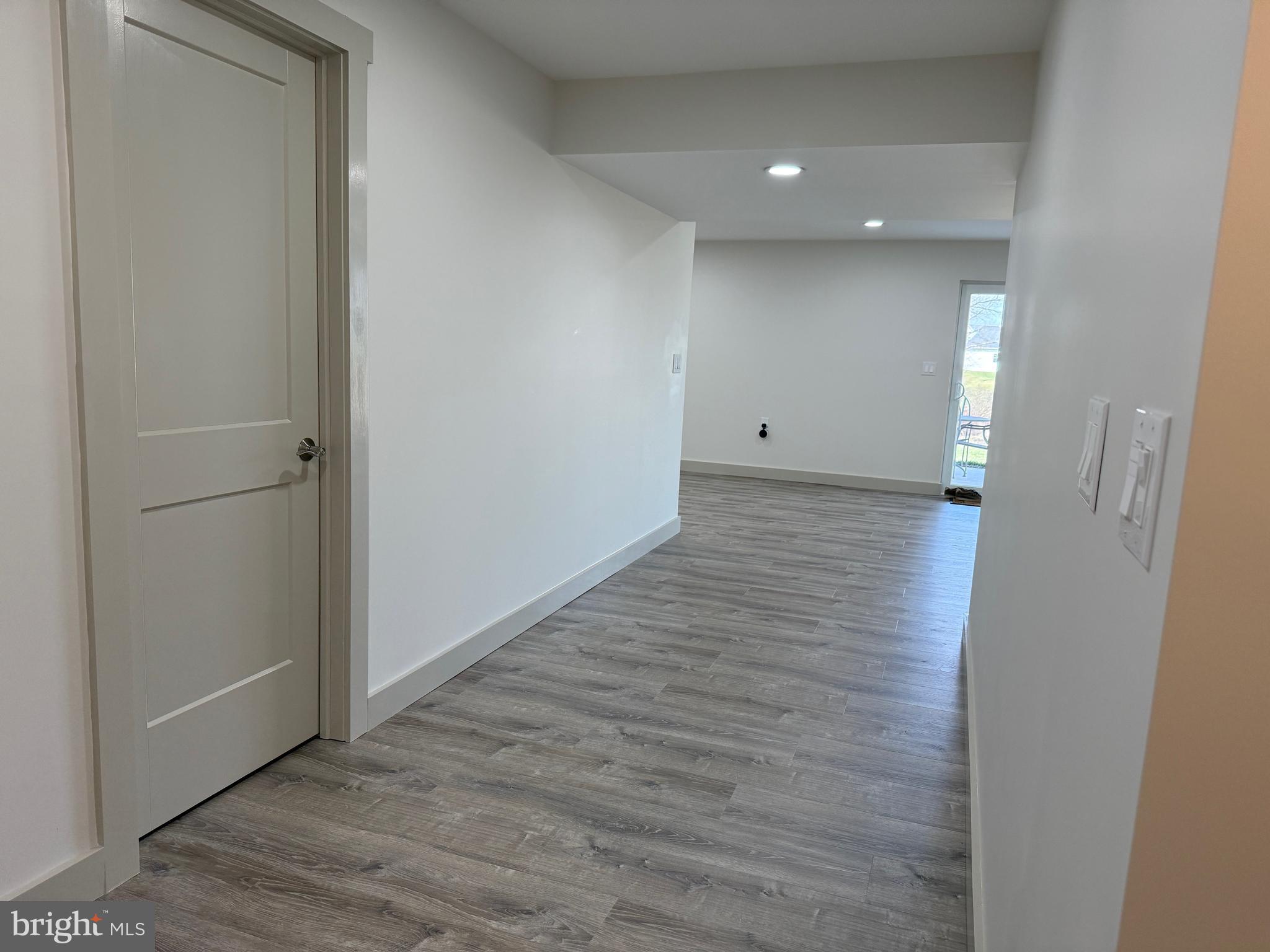 STONEYBROOK OF ELIZABETHTOWN - Residential